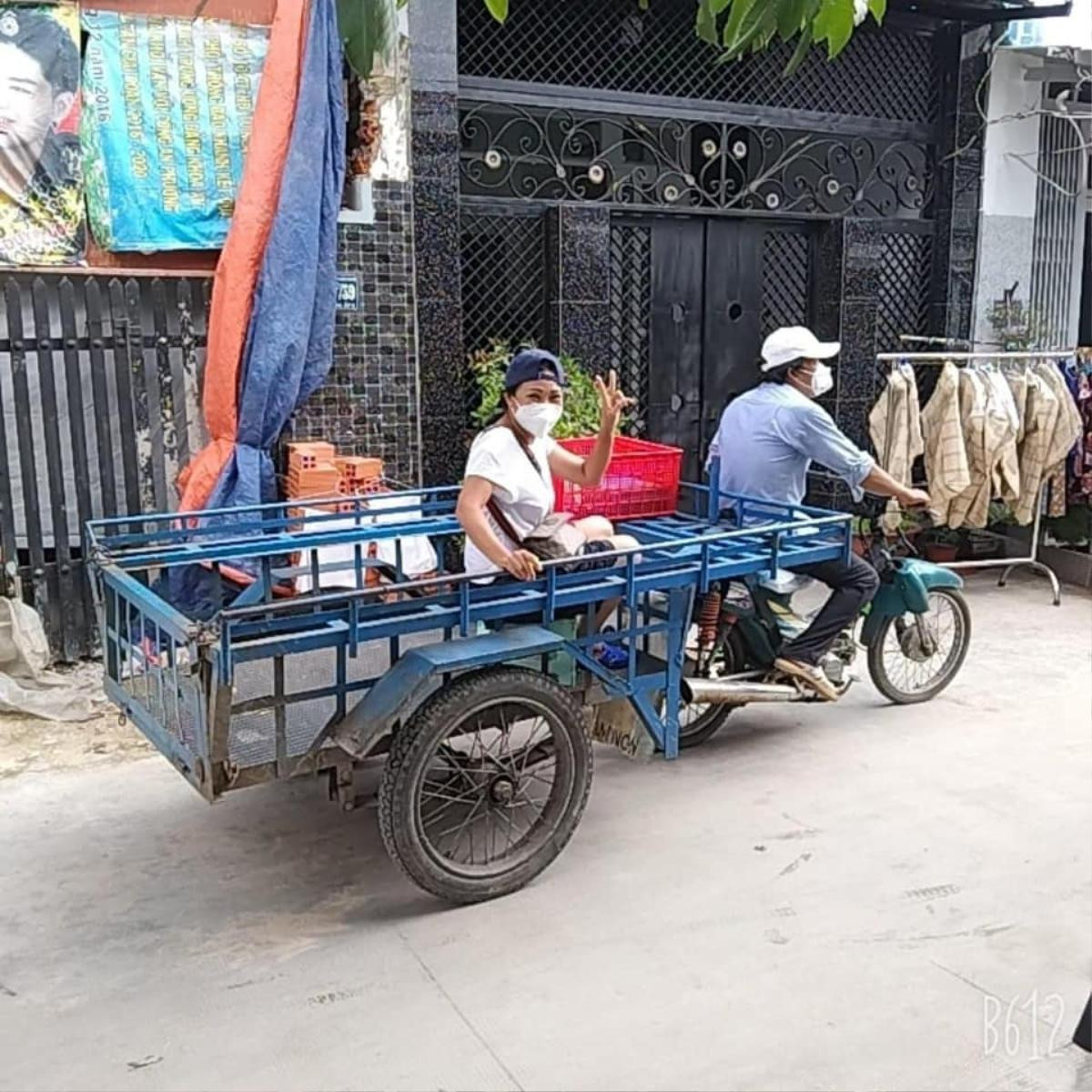 Hậu những sân khấu tuyệt vời tại bệnh viện dã chiến, Phương Thanh úp mở thực hiện MV về chuyện từ thiện Ảnh 2