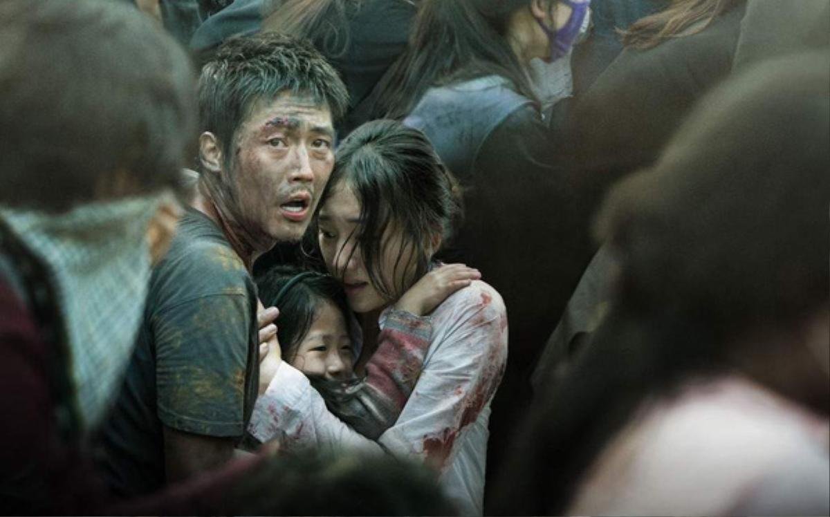 Giữa tâm dịch COVID-19, 'Train To Busan' và nhiều bộ phim về chủ đề dịch bệnh hot trở lại Ảnh 3