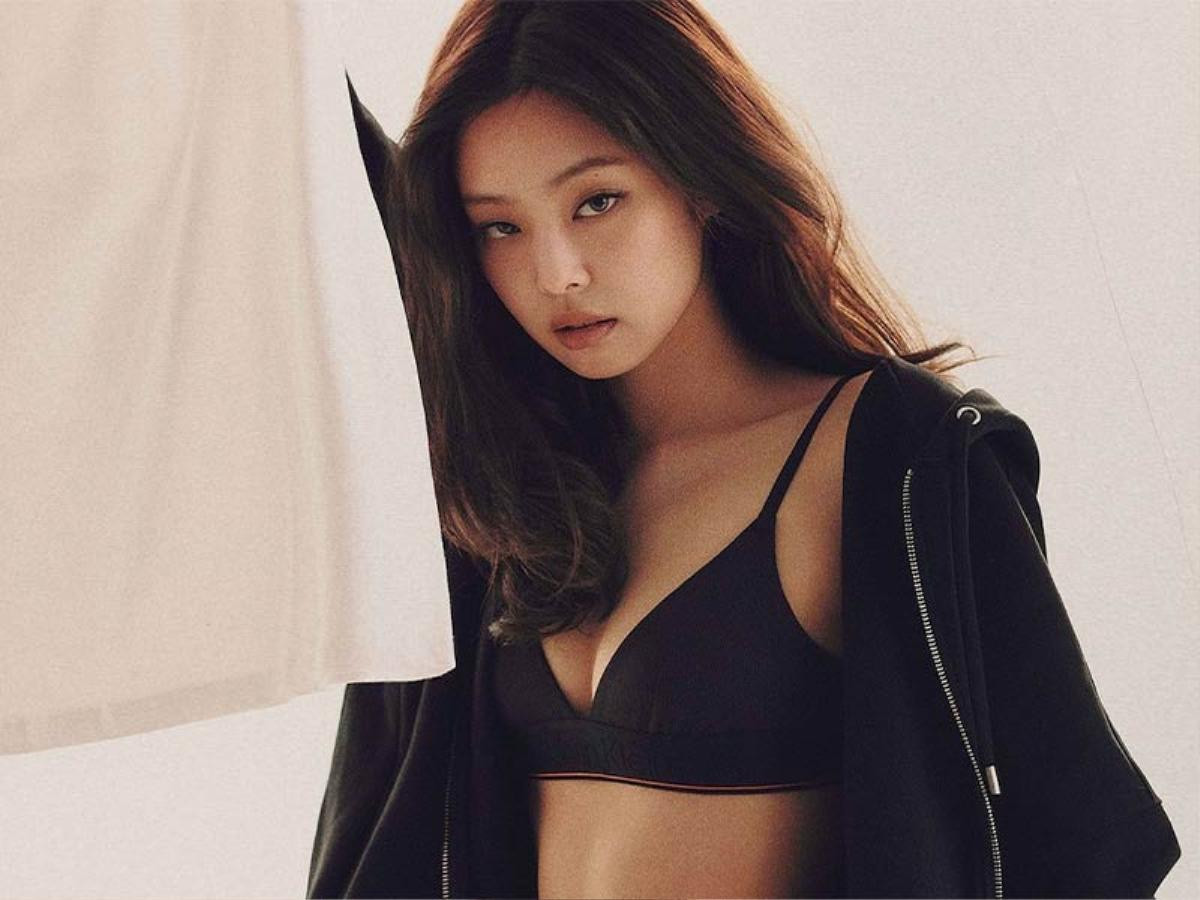 Jennie Black Pink khiến mạng xã hội 'náo loạn' bởi loạt ảnh mặc nội y nóng bỏng Ảnh 9