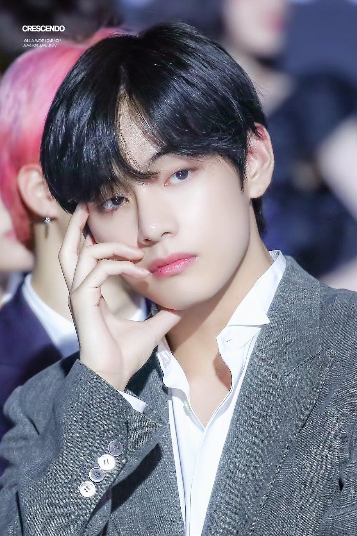 V (BTS) là idol Hàn Quốc đầu tiên đạt được thành tích này trên Instagram Ảnh 7