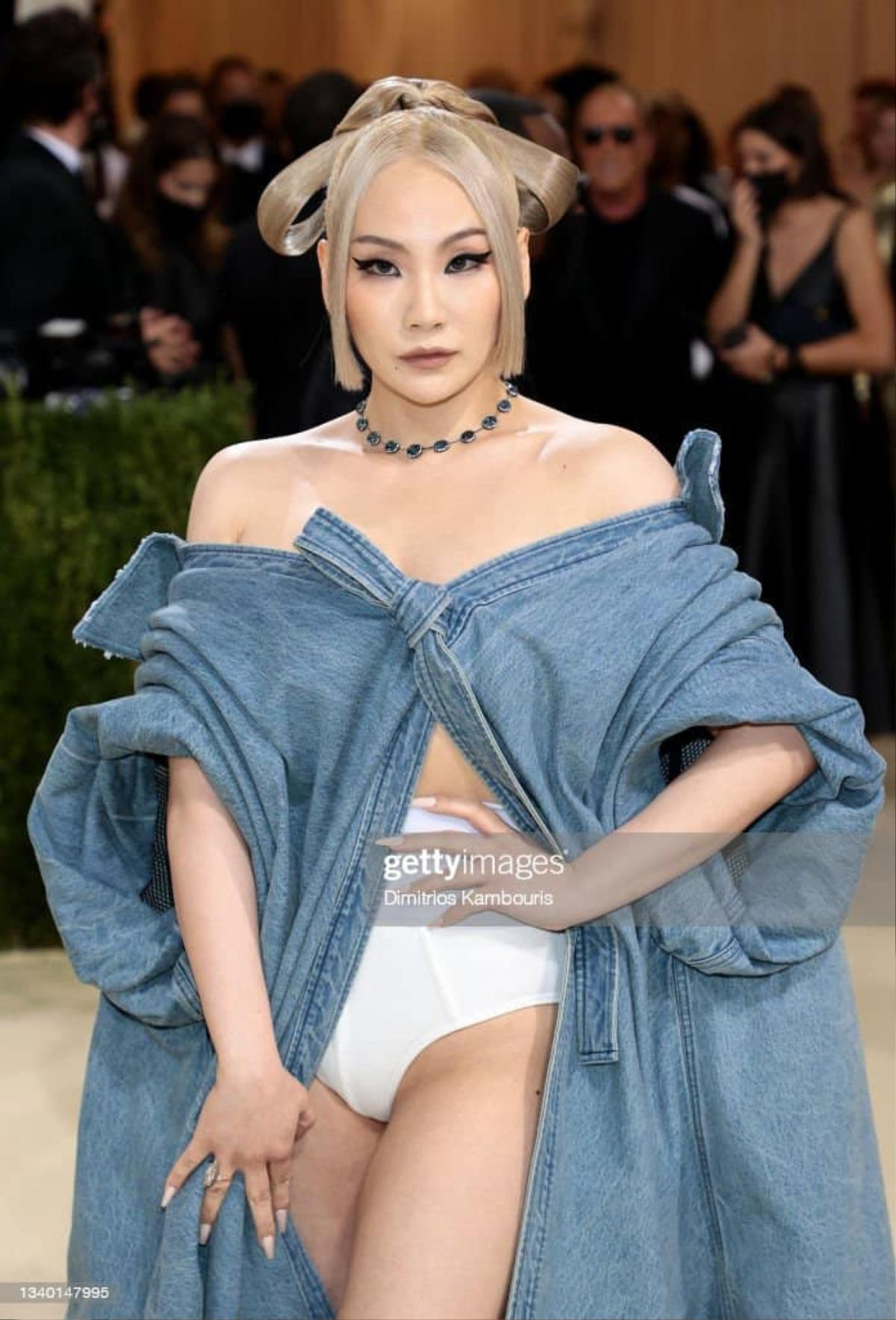 Rosé (BlackPink) bị chê 'nhạt nhòa', không bằng CL khi tham dự Met Gala 2021? Ảnh 19