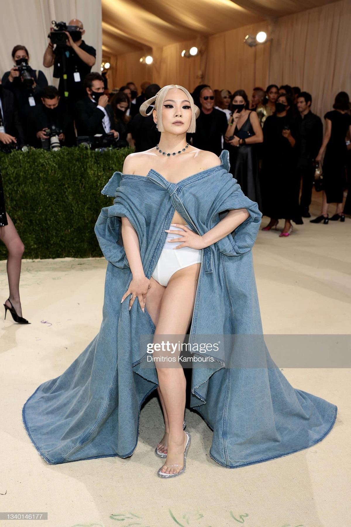 Rosé (BlackPink) bị chê 'nhạt nhòa', không bằng CL khi tham dự Met Gala 2021? Ảnh 21