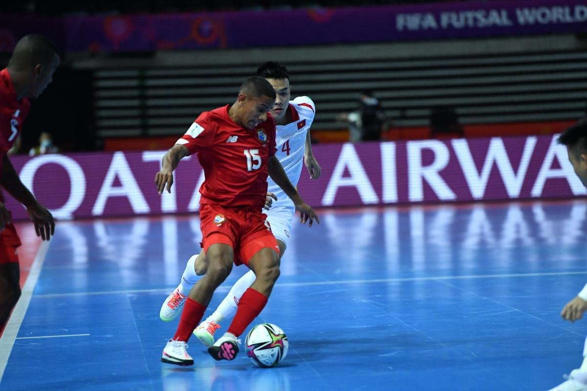 Tuyển futsal Việt Nam thắng nghẹt thở Panama, mở ra cơ hội đi tiếp ở World Cup Ảnh 2