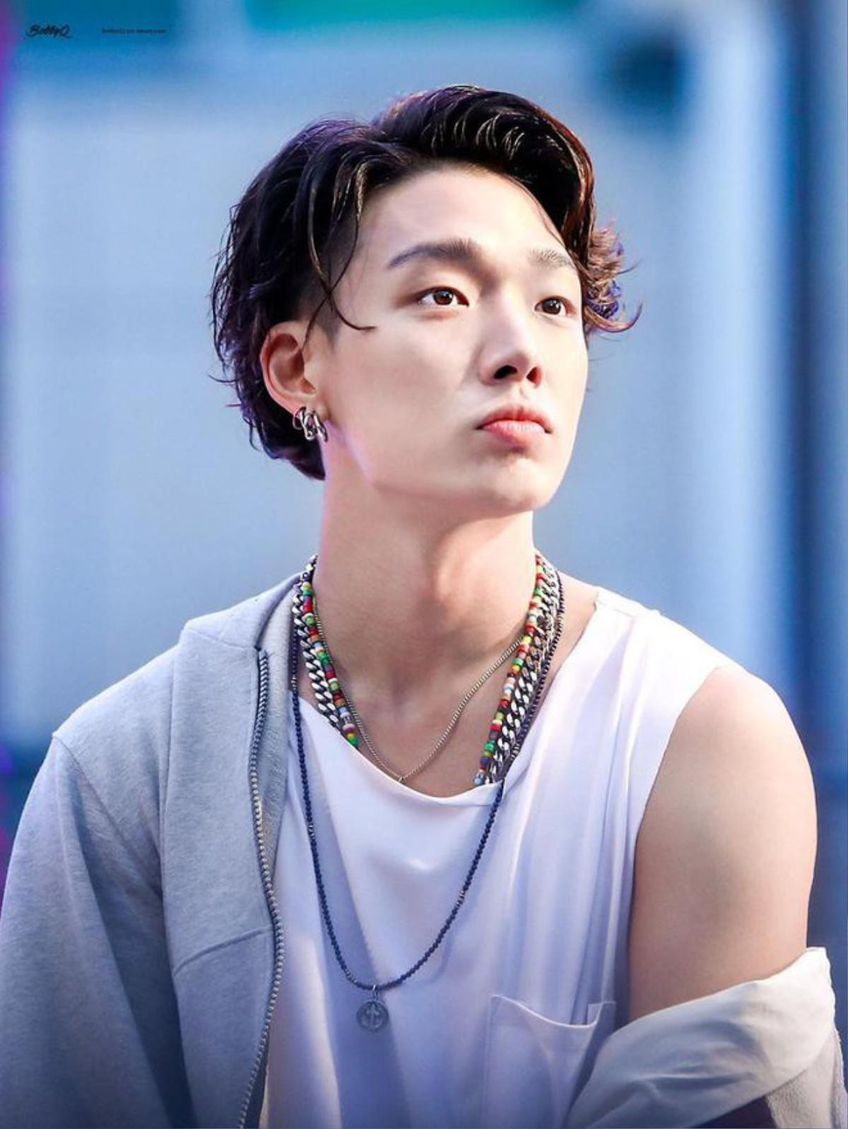 Bobby (iKON) lần đầu xuất hiện sau thông báo kết hôn và có con Ảnh 1