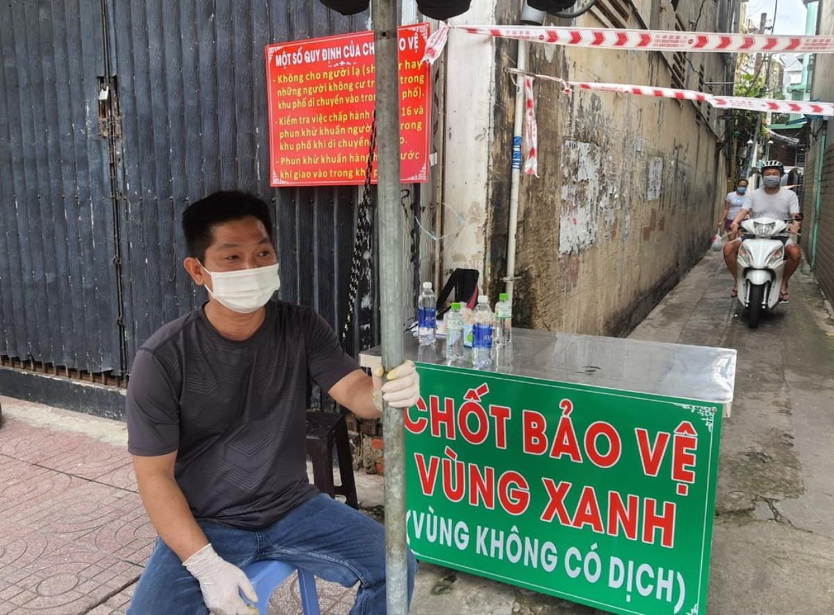 Kinh doanh tại vùng xanh TP. Thủ Đức phải xét nghiệm 5 ngày/lần. Ảnh 1