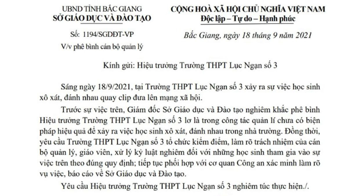 Nam sinh ở Lục Ngạn bị nhóm bạn đánh hội đồng trong nhà vệ sinh, Hiệu trưởng bị phê bình Ảnh 2