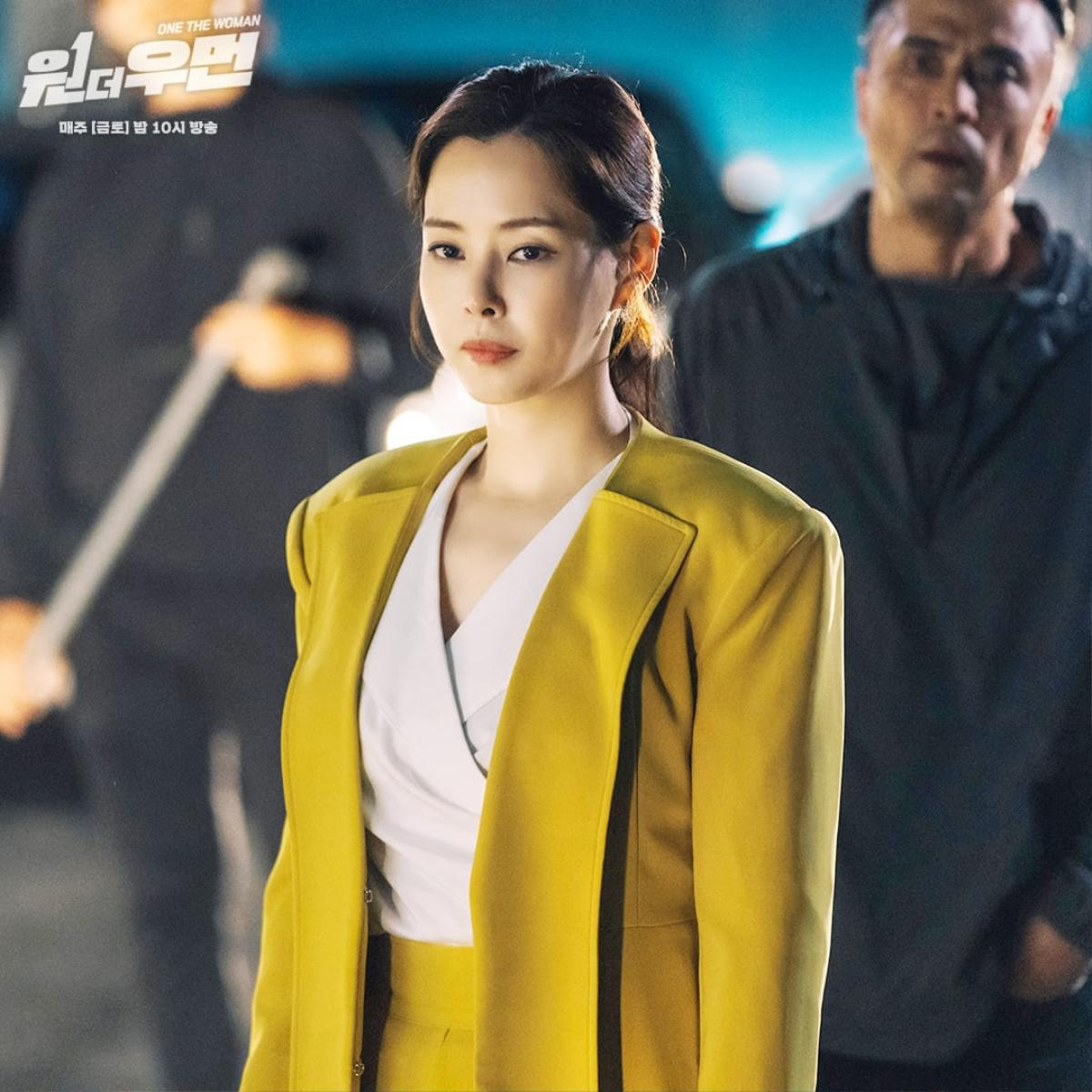 Dặn lòng phải thùy mị nhưng bản năng mafia thức dậy, Honey Lee tung cước trong 'One The Woman' Ảnh 7