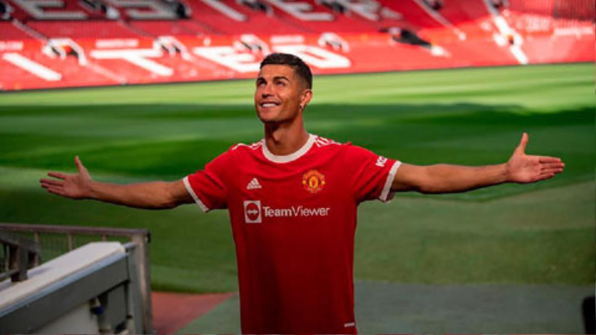 Ronaldo khiến đồng đội Man Utd ngán ngẩm vì yêu cầu đầu bếp thêm món ăn này Ảnh 1