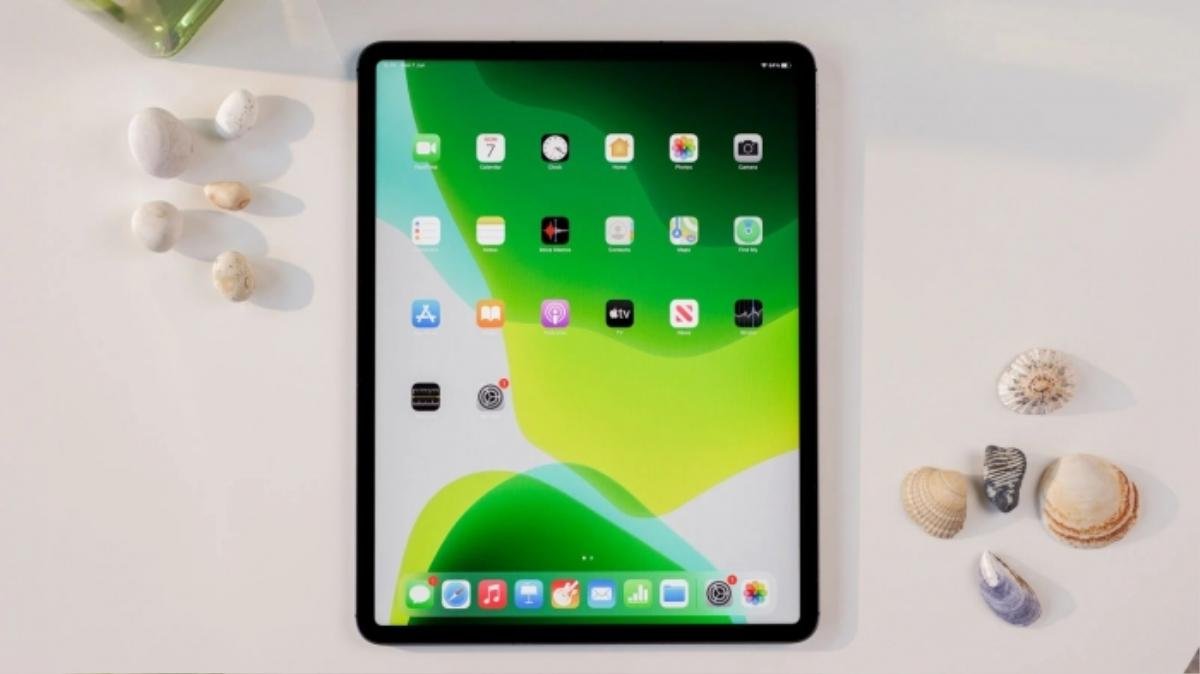 iPad Air với màn hình OLED tiếp tục bị dời sang năm 2023? Ảnh 1