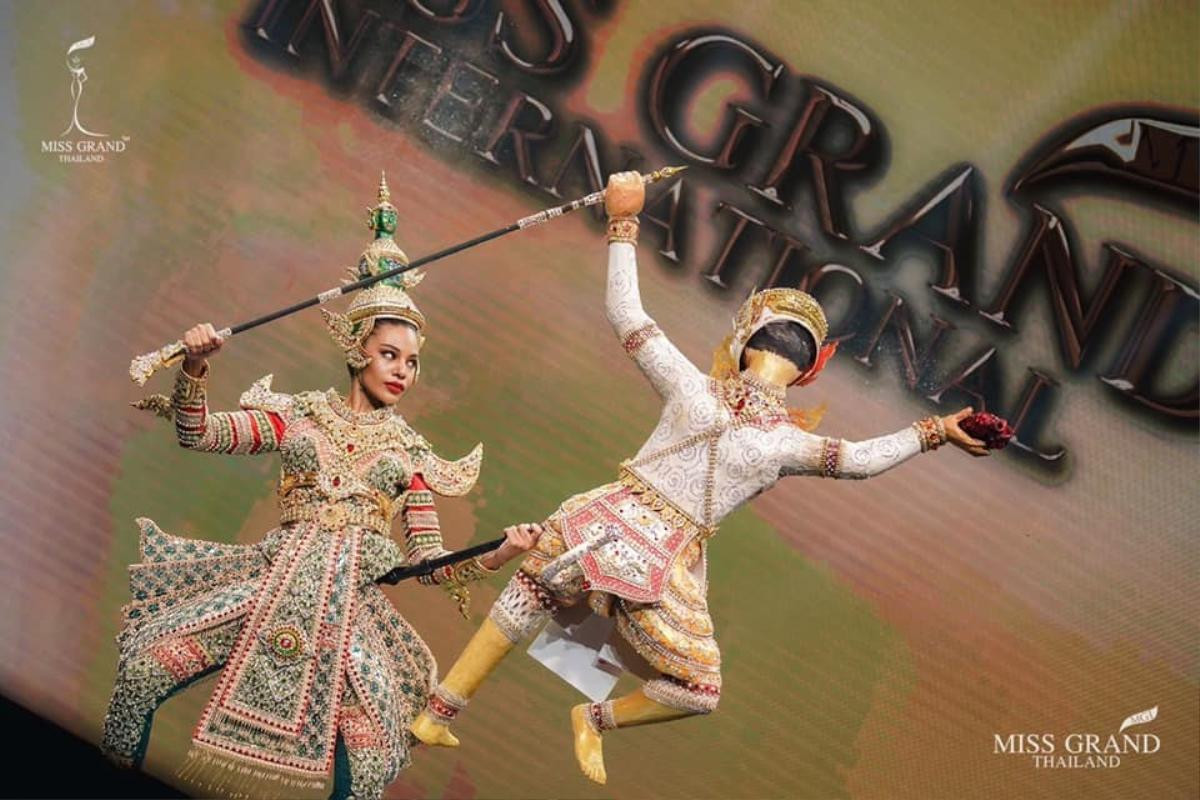 National Costume Thái Lan tại Miss Grand quá cầu kì: 'Thiên thần' của Thùy Tiên có bị lép vế? Ảnh 5