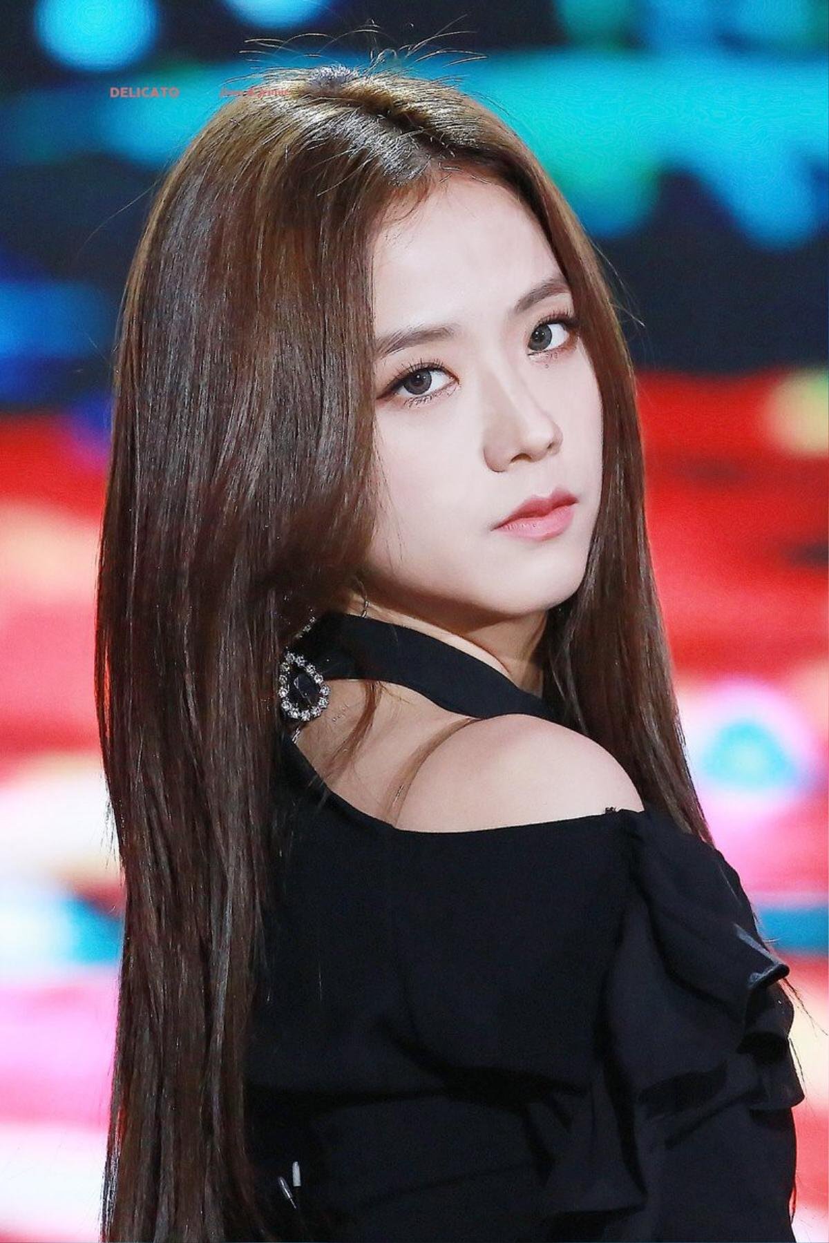 Jisoo (BlackPink) vướng tin hẹn hò cùng cầu thủ Son Heungmin chỉ vì một món đồ đôi Ảnh 6