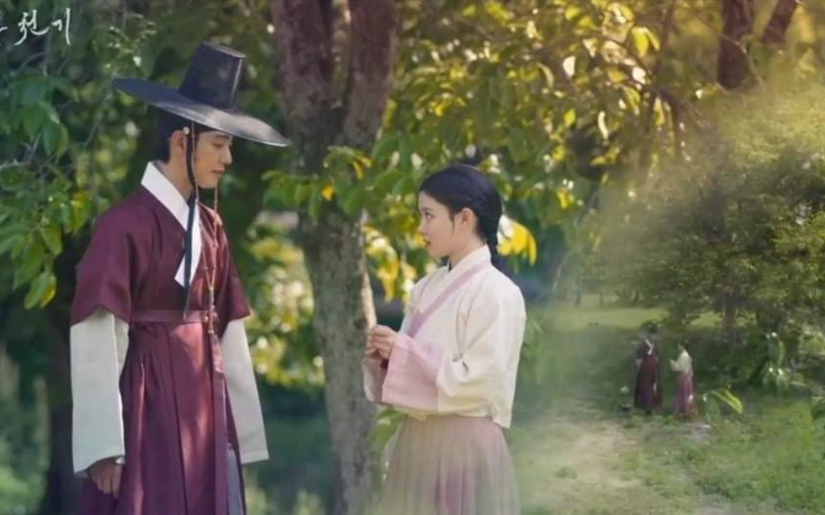 'Lovers of The Red Sky' tập 9-10: Top 5 khoảnh khắc ấn tượng khiến thay đổi tình cảm của Kim Yoo Jung Ảnh 12