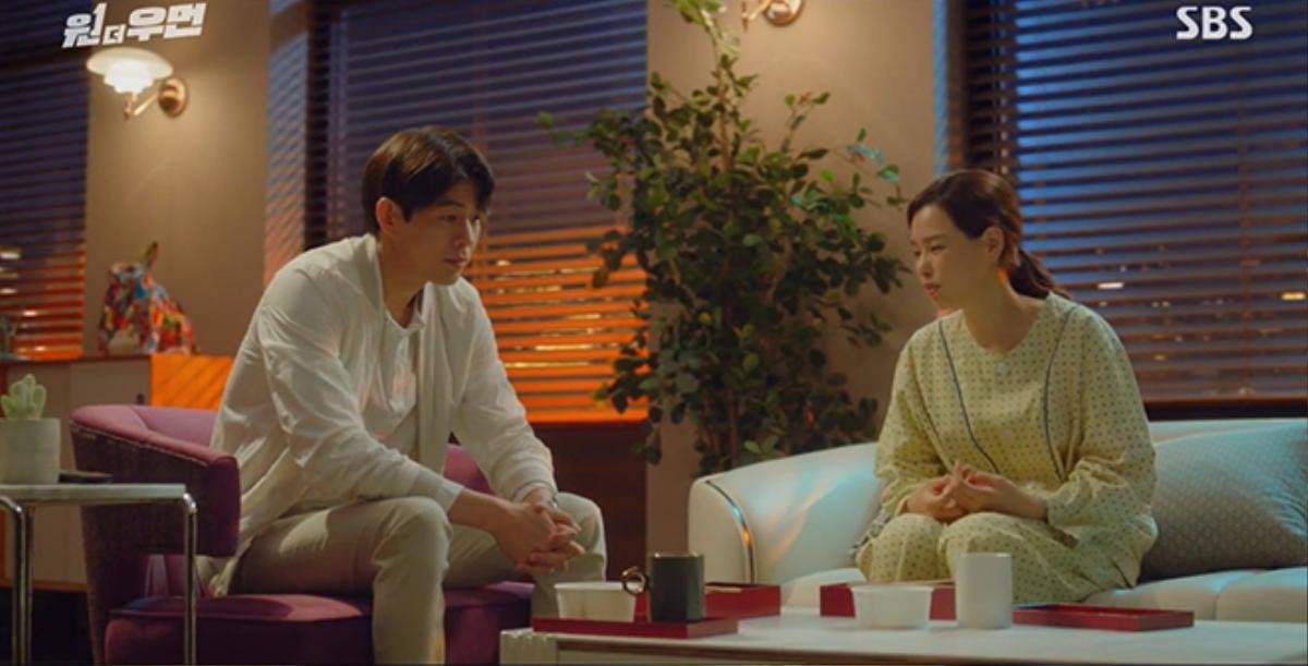 'One the Woman' tập 7: Lee Won Geun tìm ra danh tính thực sự của Honey Lee - Sang Yoon lo mất 'crush' Ảnh 9