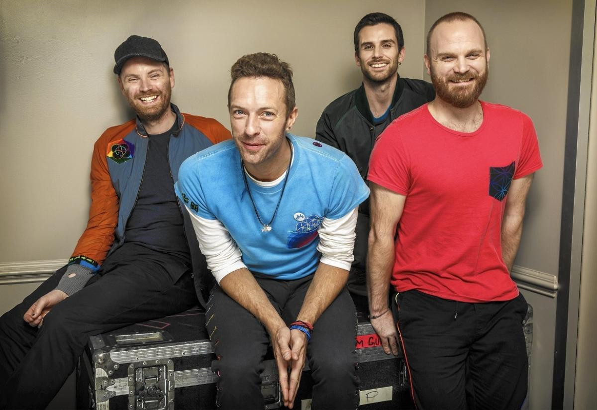 Coldplay bất ngờ tính tới chuyện tan rã hậu hợp tác BTS: 'Sau vài album nữa, nhóm sẽ ngừng' Ảnh 1