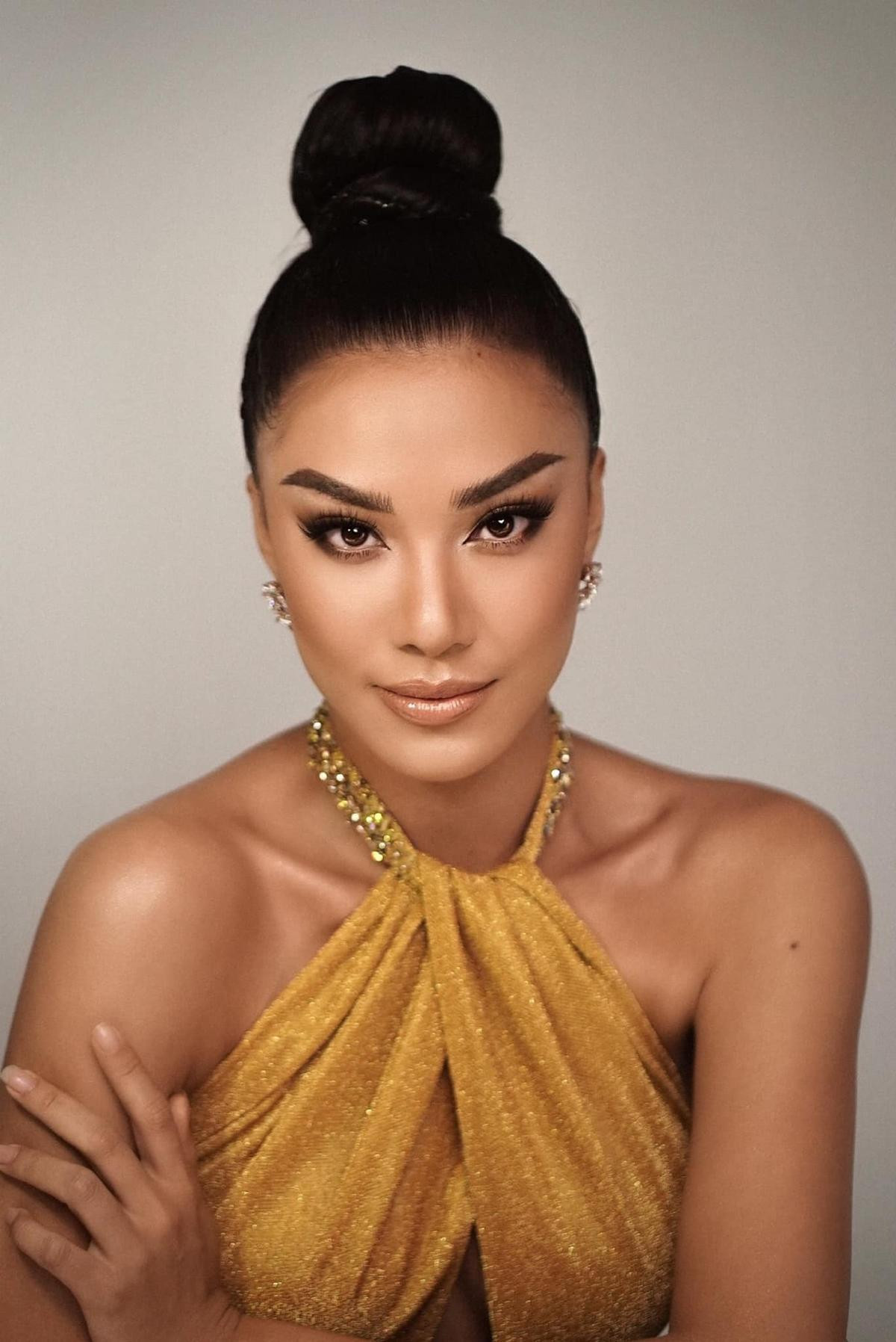 Kim Duyên thần thái đỉnh cao với sắc vàng phong thủy tại Miss Universe Ảnh 4