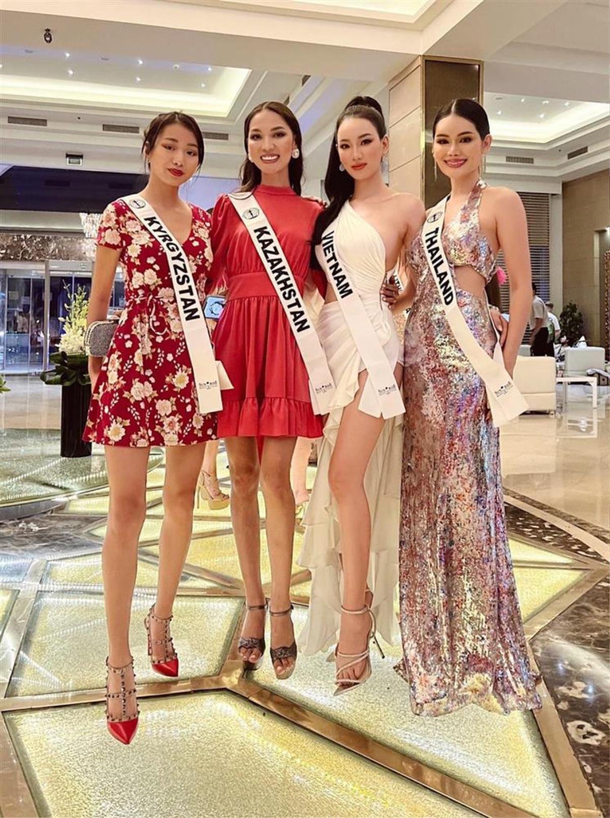 Diễn biến mới việc Ái Nhi bị hải quan giữ hành lý vì nghi buôn lậu khi đi thi Miss Intercontinental Ảnh 6