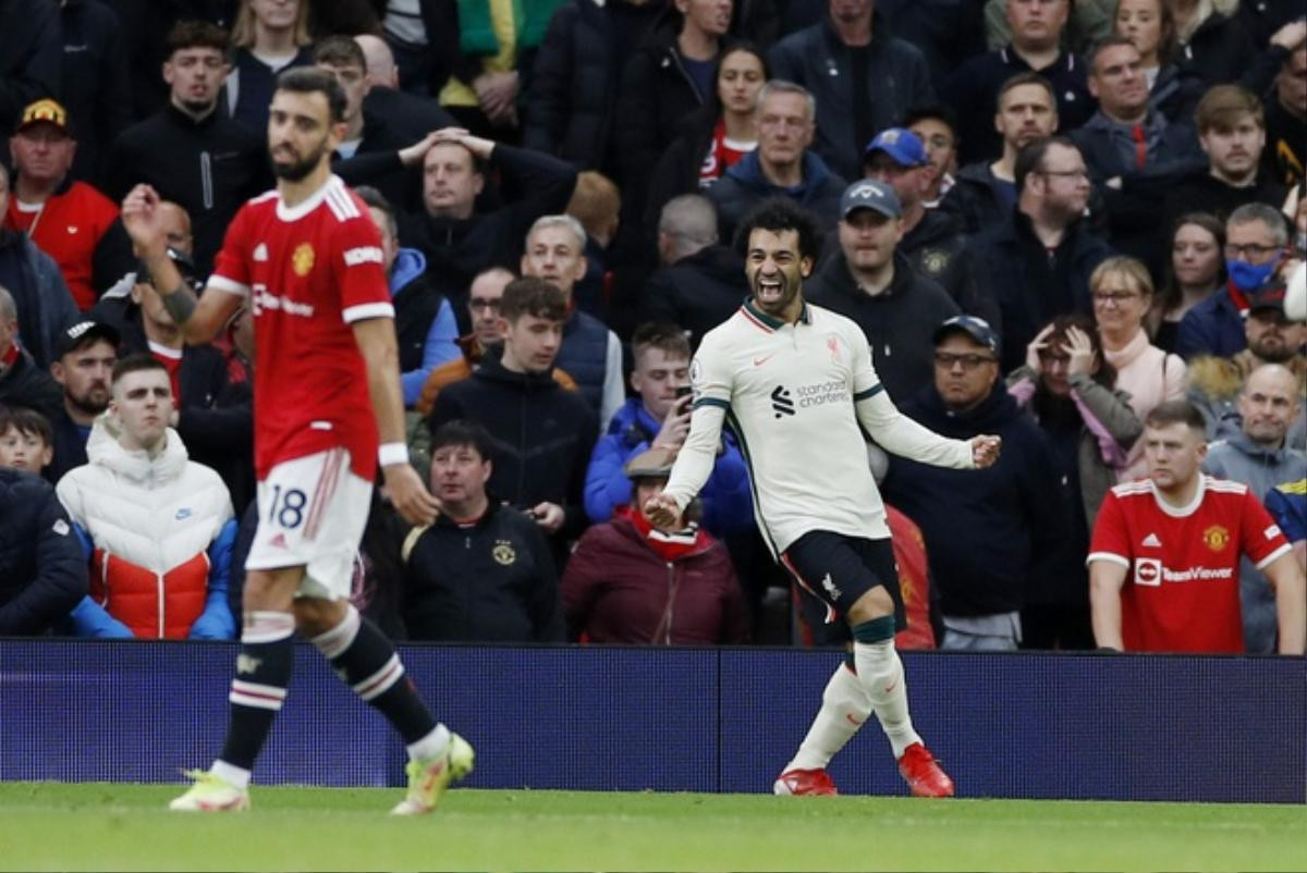 Ronaldo cay cú vì Man United thua nhục nhã trước Liverpool, hay tại Salah quá hay? Ảnh 2