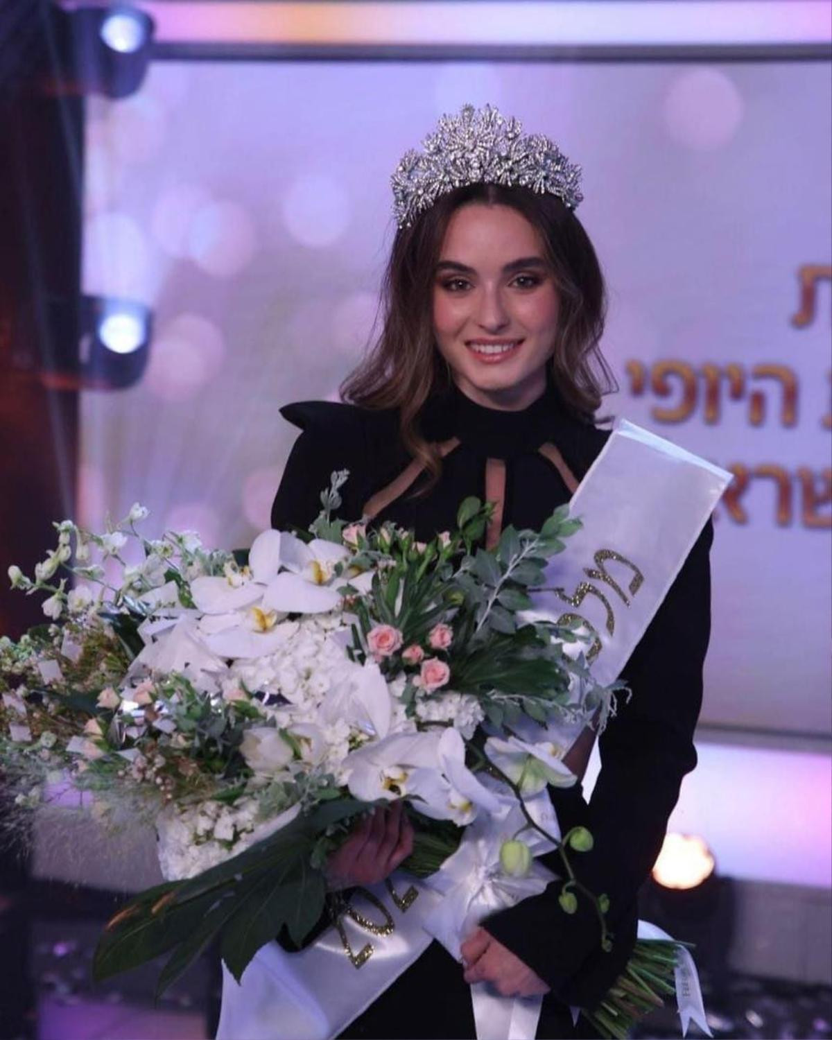 Hoa hậu Israel tại Miss Universe lộ diện: Cân đo sắc vóc Kim Duyên và đại diện chủ nhà Ảnh 1