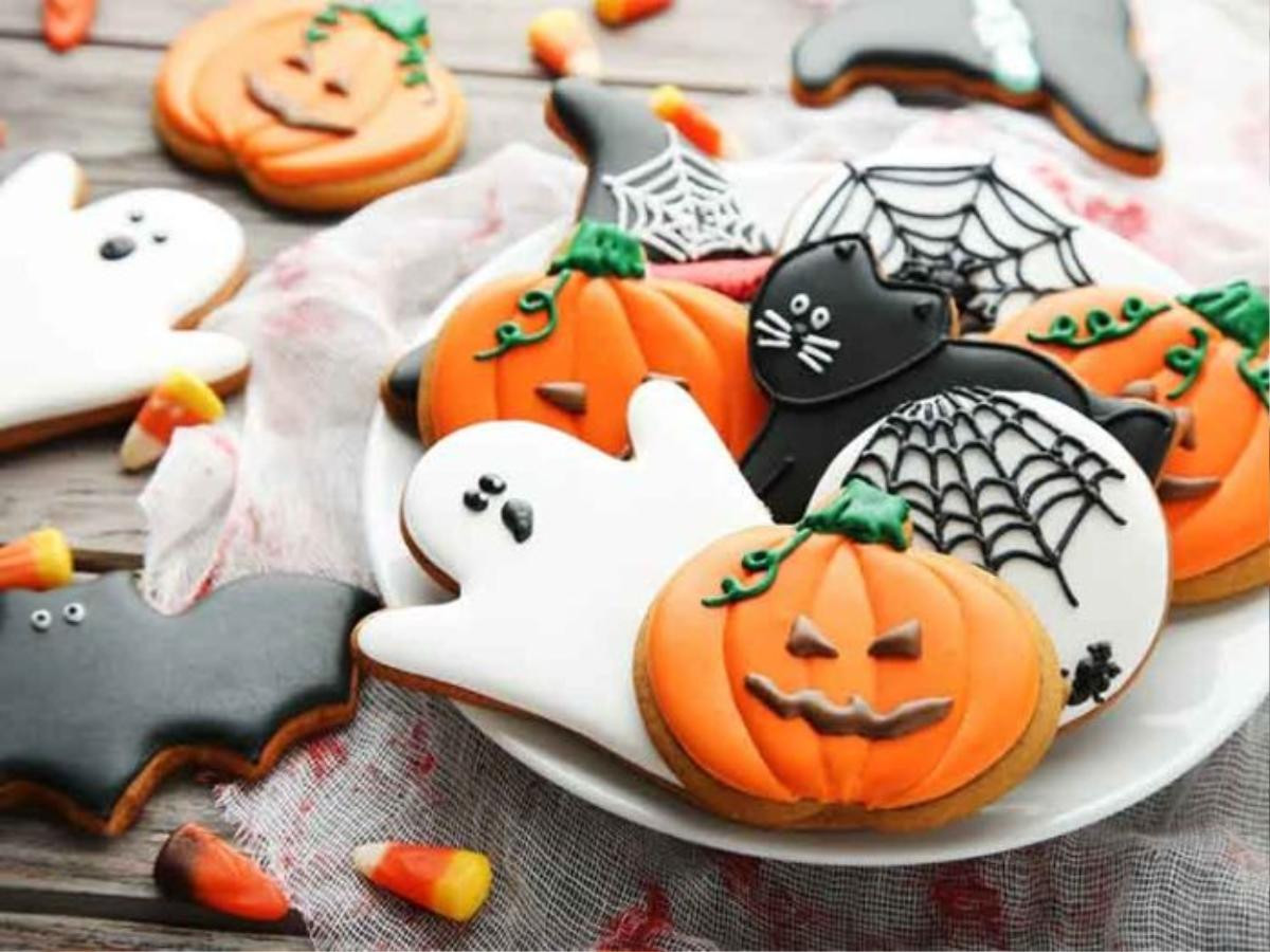 Bánh quy halloween vừa đáng yêu vừa ma mị, đơn giản ai cũng làm được Ảnh 1