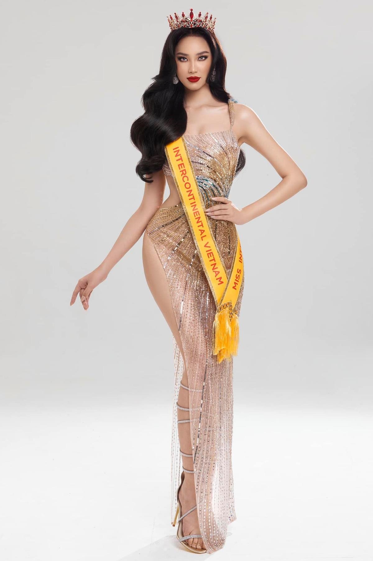 Ái Nhi 'kẹt' váy dạ hội trước chung kết Miss Intercontinental: Đắn đo giữa 2 tuyệt phẩm này Ảnh 3