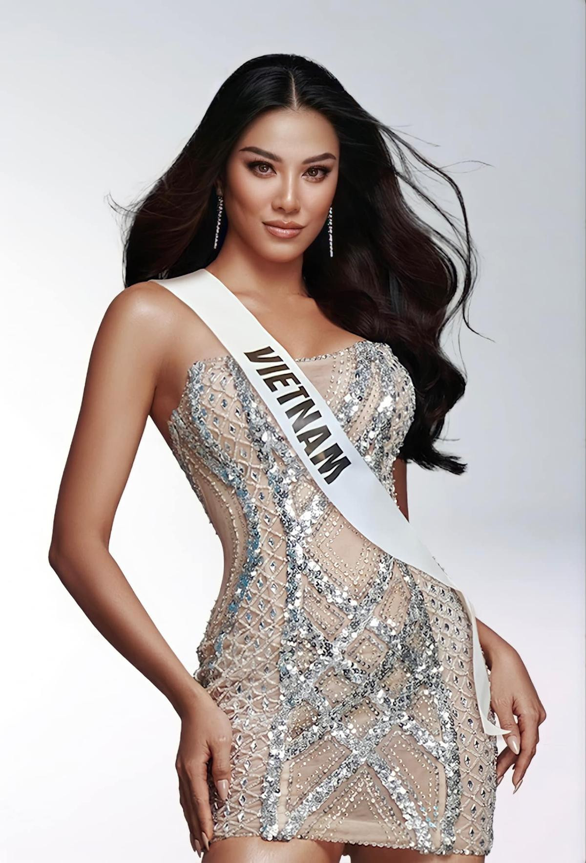 Đối thủ nước bạn láng giềng Campuchia của Kim Duyên tại Miss Universe cao 1m65 Ảnh 7