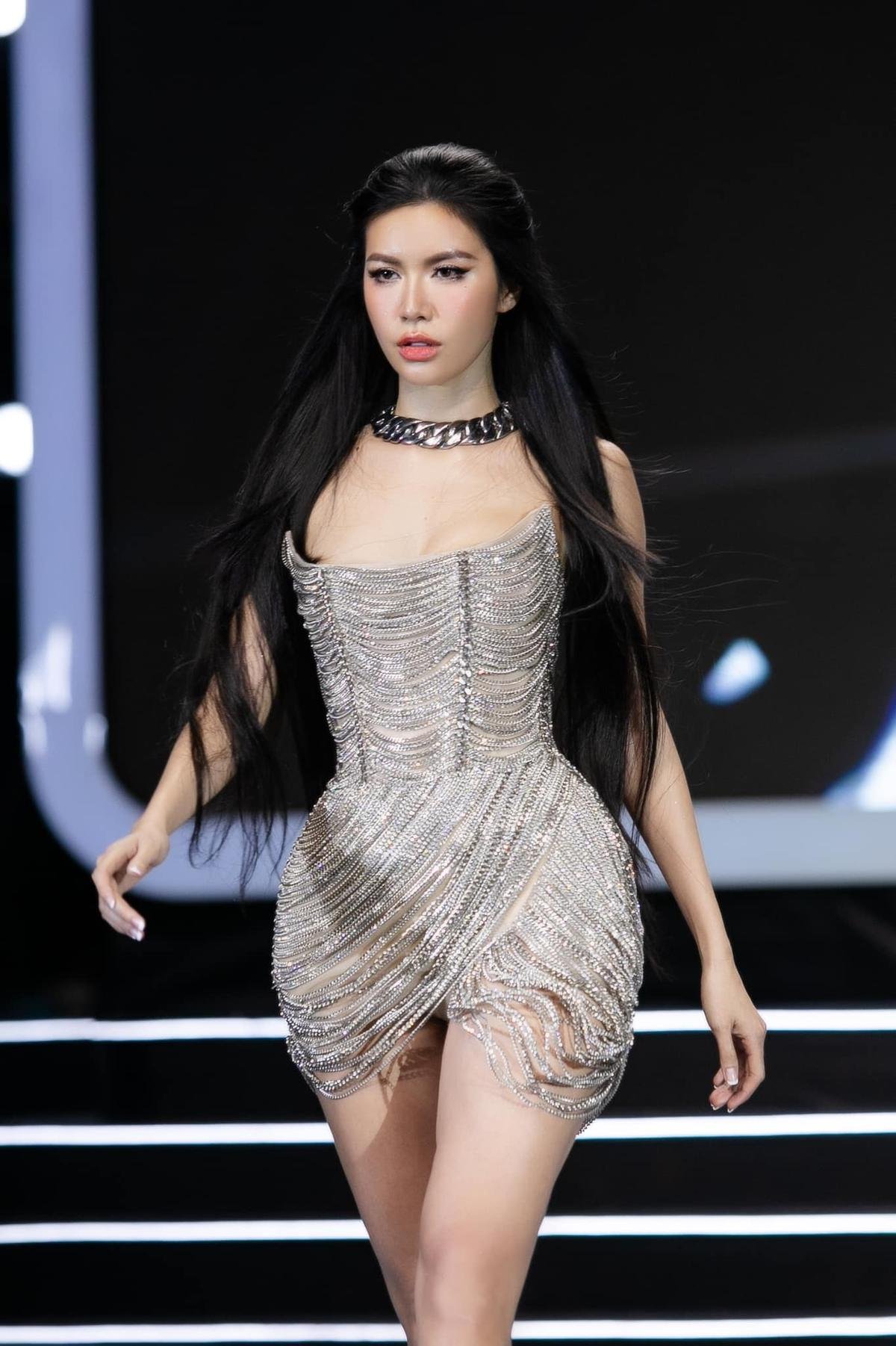 Minh Tú là huấn luyện viên catwalk cho Đỗ Hà: Cơ hội giật đúp ở phần thi Top Model tại Miss World Ảnh 1