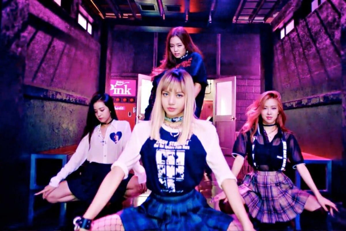 BOOMBAYAH của BlackPink trở thành MV debut Kpop đầu tiên cán mốc lượt view khủng này trên Youtube Ảnh 3