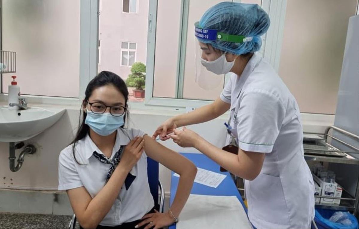 Covid-19 sáng 6/11: Ca cộng đồng tăng nhanh, Hà Nội khẩn tìm người, ưu tiên vaccine cho Thủ đô Ảnh 1