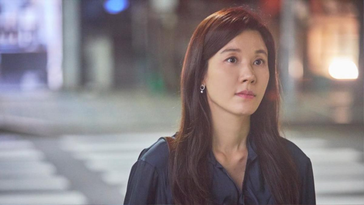 Kim Ha Neul quyết chiến với Kim Sung Ryung trong phim mới 'Kill Heel' Ảnh 2