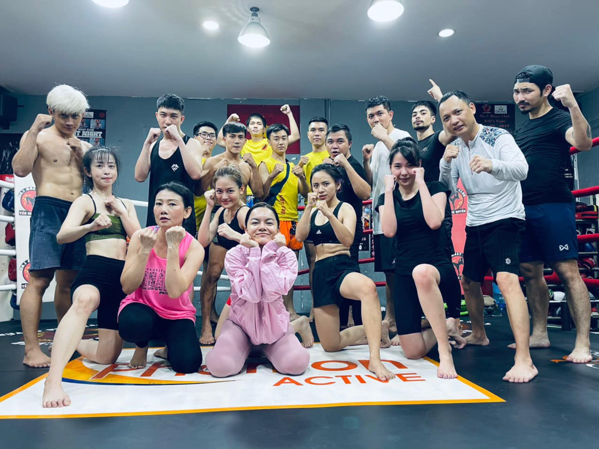 NSƯT Mỹ Uyên quyết tâm chinh phục 'anh ấy' bằng boxing, chuyện thật hay đùa? Ảnh 1