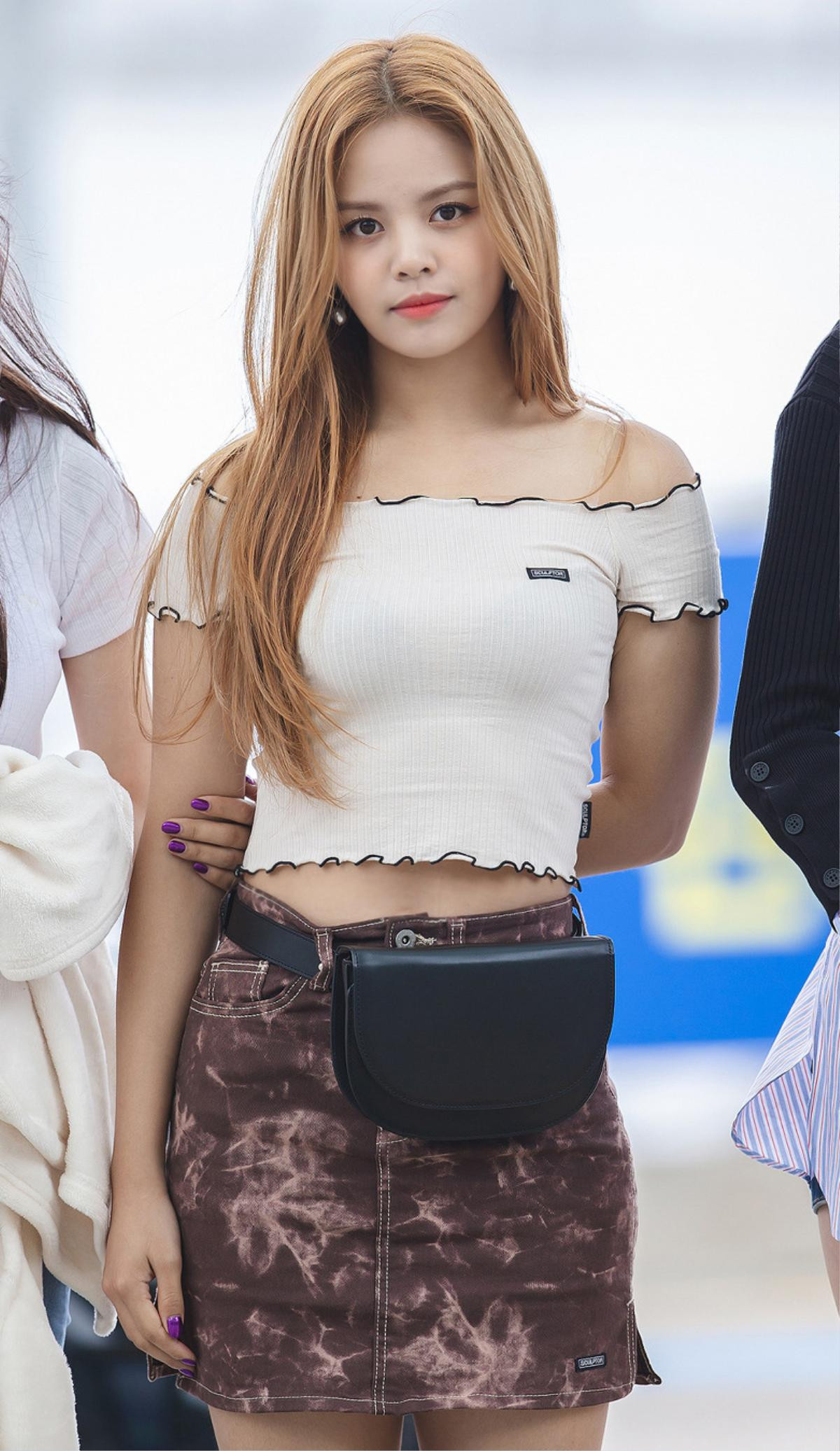 Sorn rời CLC và công ty Cube Entertainment.