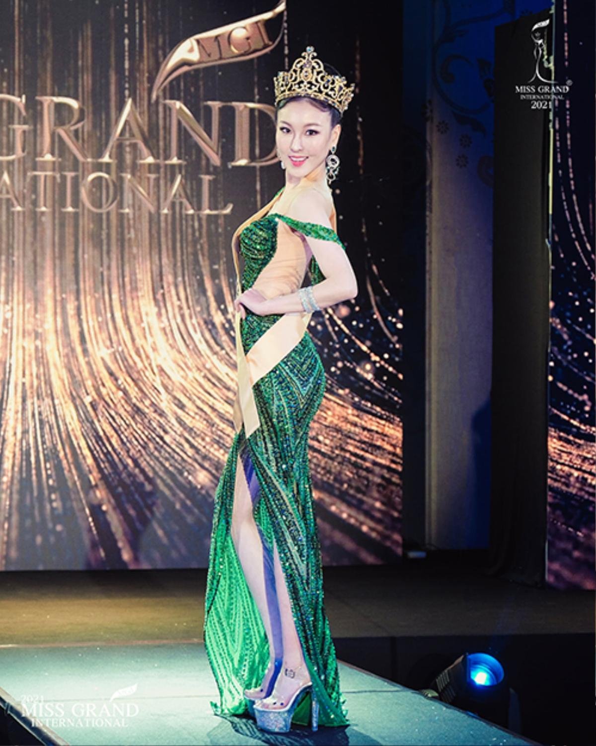 Miss Grand Hong Kong khẳng định danh hiệu 'vựa muối' với điệu nhảy không đụng hàng, 'chặt đẹp' đối thủ Ảnh 5