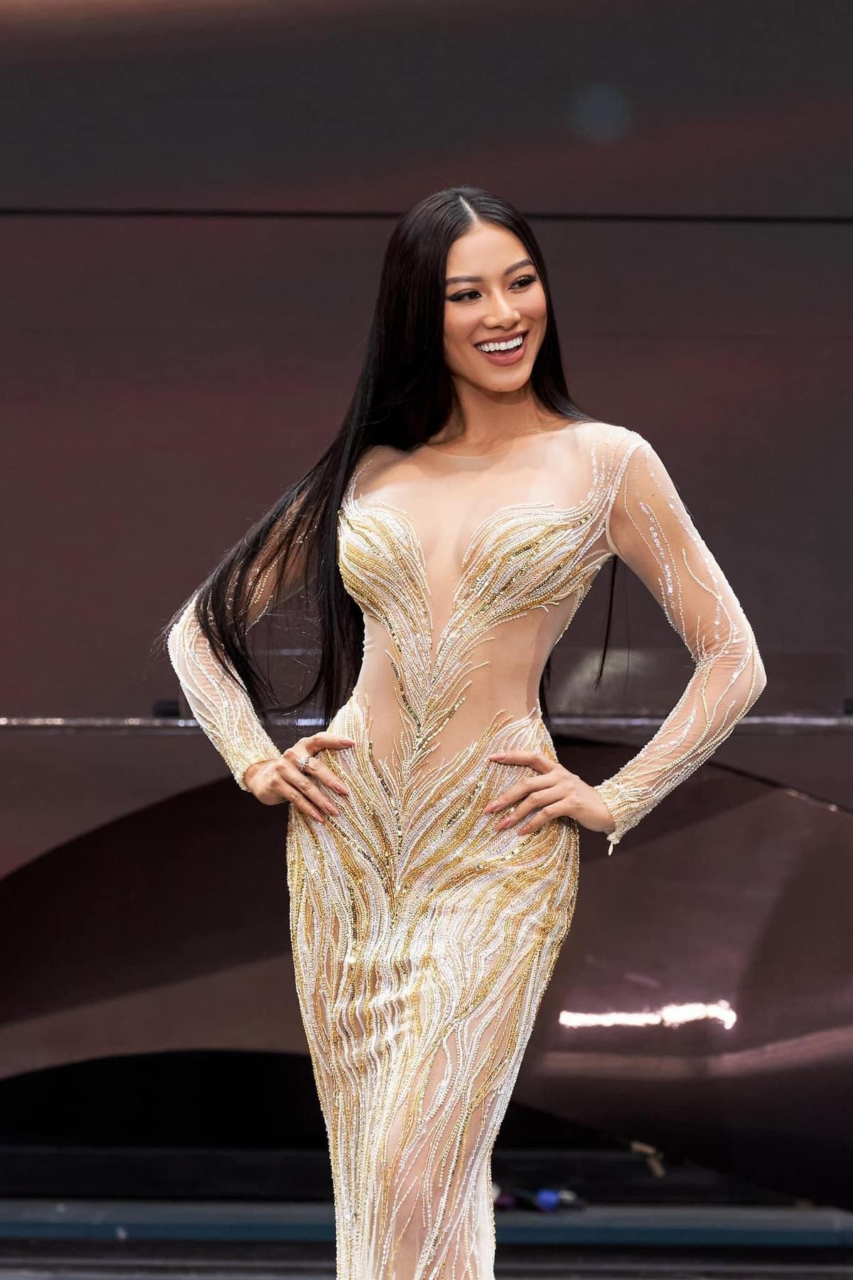 Kim Duyên nhận cơn mưa lời khen với đầm dạ hội đỉnh cao, chuẩn style Miss Universe Ảnh 5