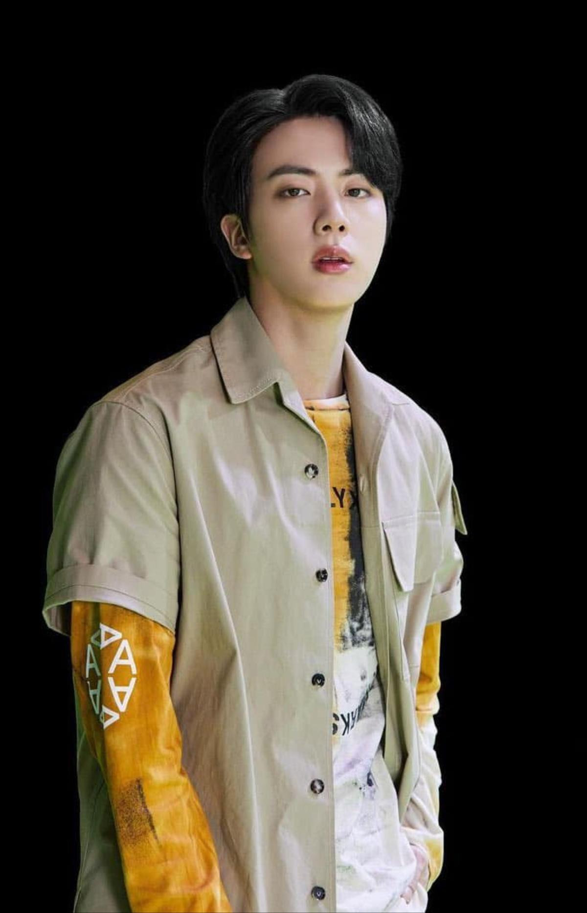 Jin (BTS) gây bão mạng xã hội với nhan sắc 'không góc chết' Ảnh 4