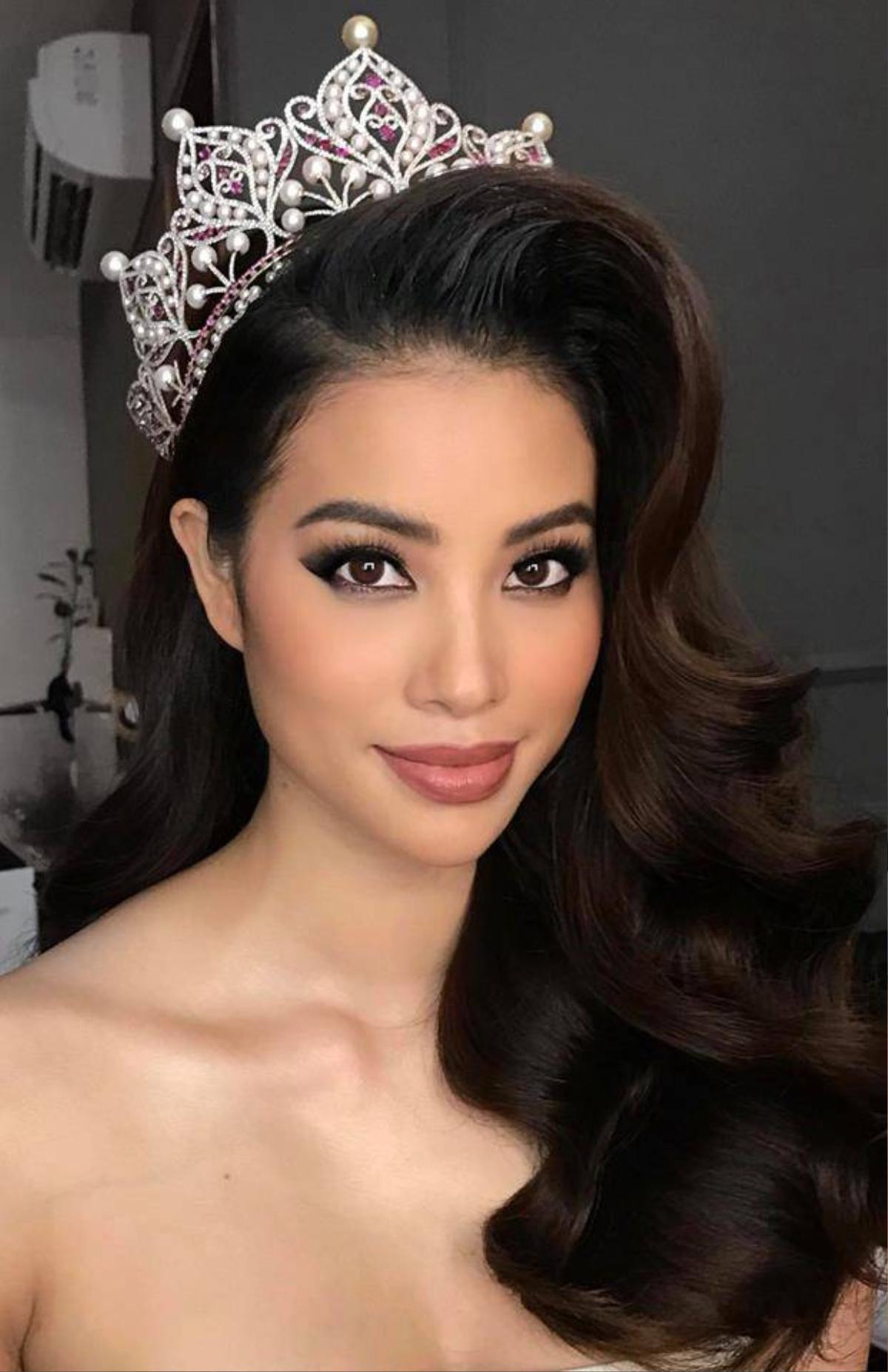 Vương miện lộng lẫy của Miss Universe Việt Nam, thiết kế nào chạm đến tim bạn? Ảnh 2