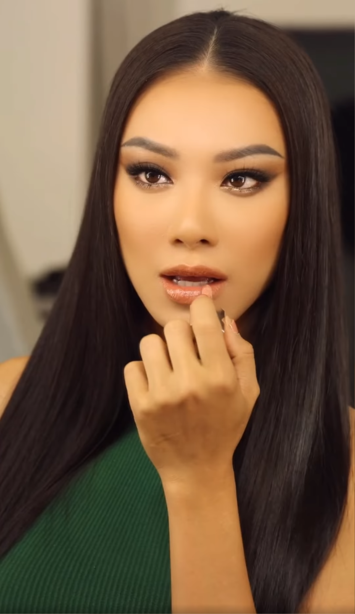 Kim Duyên luyện skill make up - làm tóc, còn tự bấm thời gian đo tốc độ mới thấy sự nỗ lực đến mức nào Ảnh 4