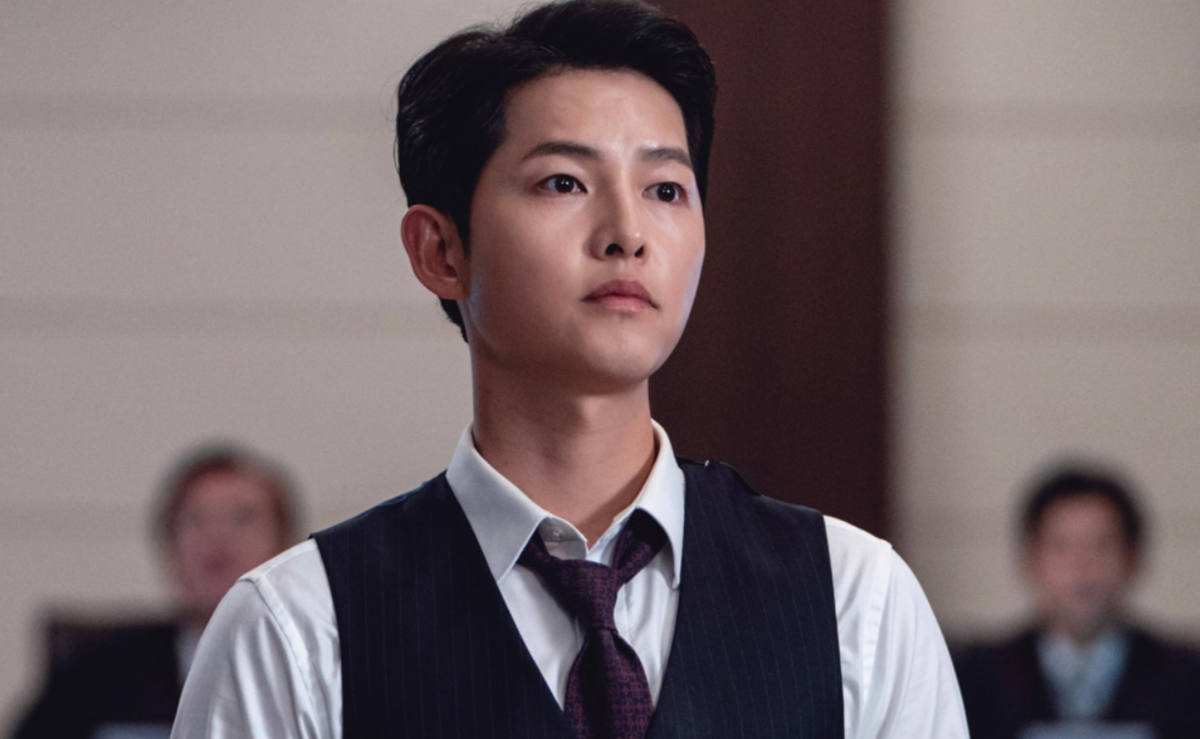 Bà của Song Joong Ki qua đời, Kim Seon Ho không tham dự AAA 2021 Ảnh 1