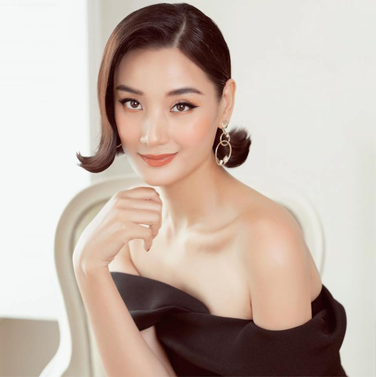 Sau H'Hen Niê, Lê Thúy tiếp tục lên tiếng bênh vực Kim Duyên khi đàn em bị chê bai tại Miss Universe Ảnh 1