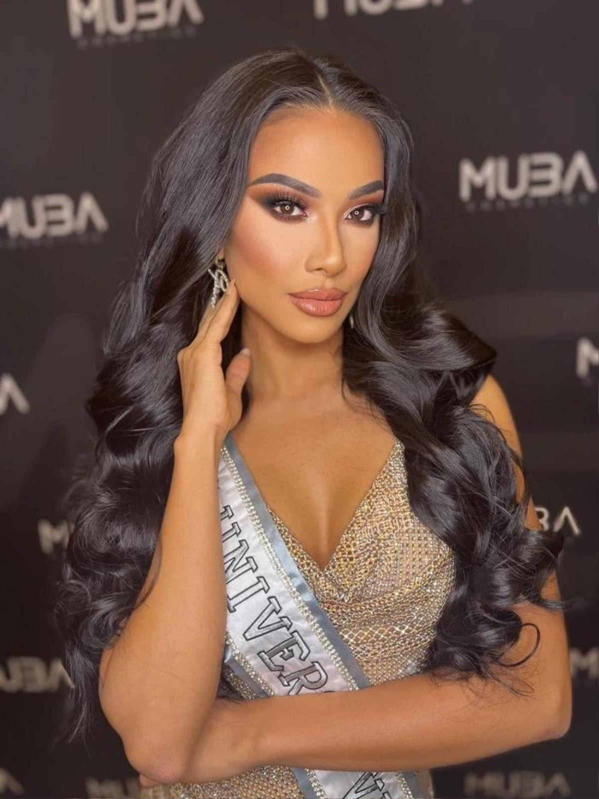 Sau H'Hen Niê, Lê Thúy tiếp tục lên tiếng bênh vực Kim Duyên khi đàn em bị chê bai tại Miss Universe Ảnh 4