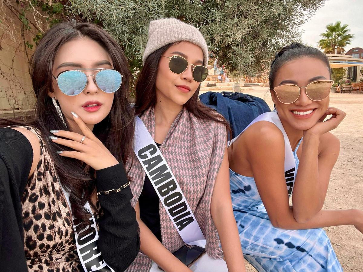 Kim Duyên đọ sắc với chị em Miss Universe, làn da nâu giòn tuyệt đẹp khiến fan mãn nhãn Ảnh 8