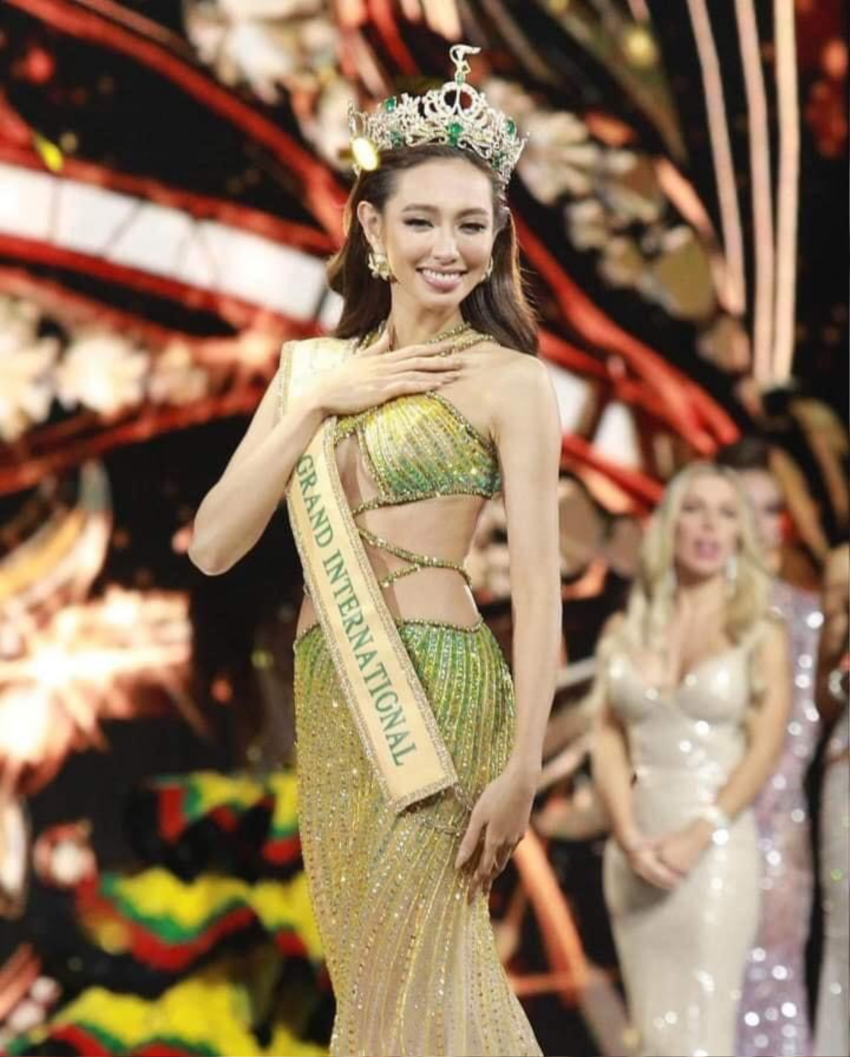 Mỹ nhân chuyển giới đăng đàn chúc mừng Miss Grand Thùy Tiên, phải đính chính xin lỗi ngay sau đó Ảnh 5