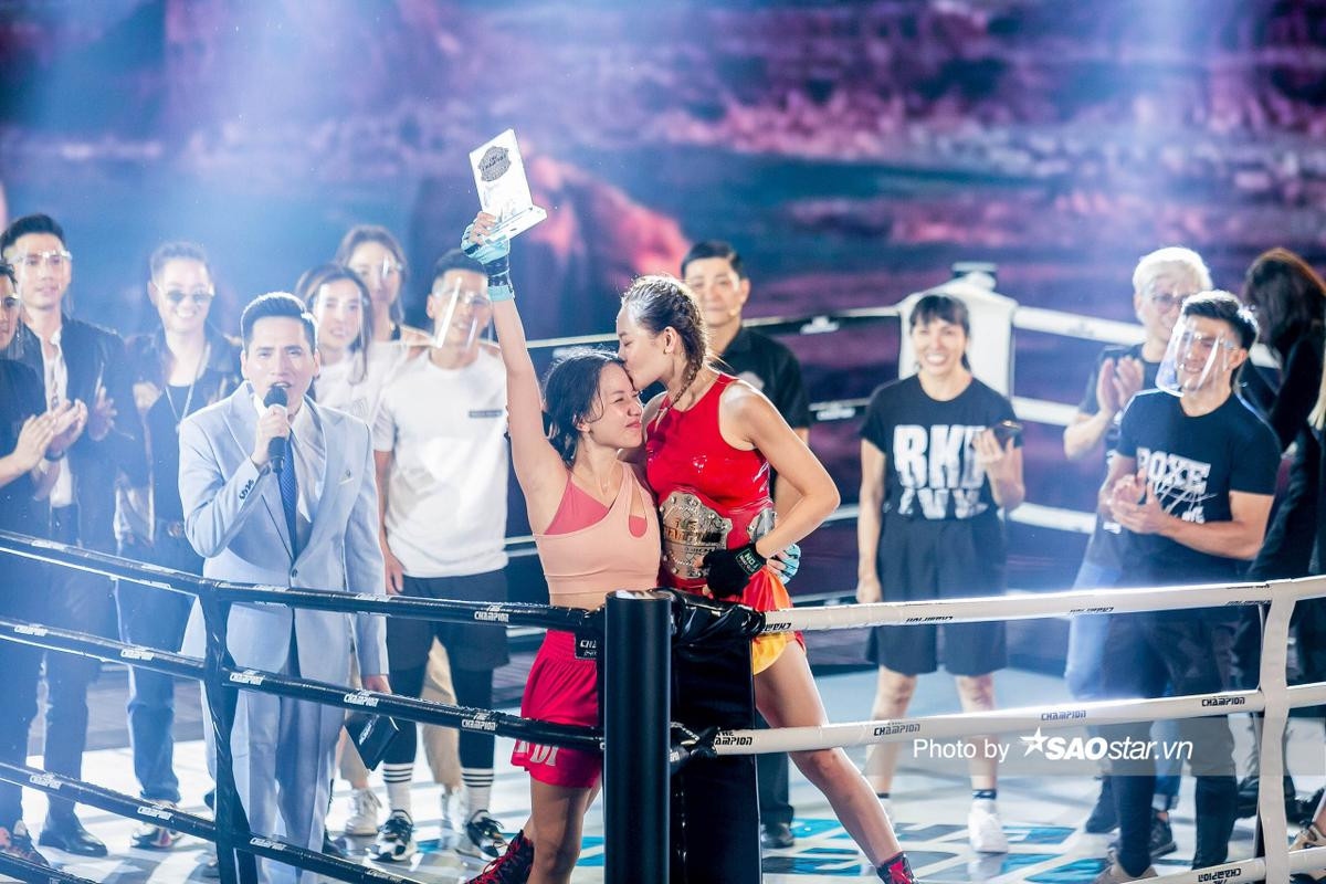 Tập 2 The Champion: Thuỳ Anh áp đảo giành thế chủ động, hạ gục đối thủ 'lì đòn' Băng Di Ảnh 3