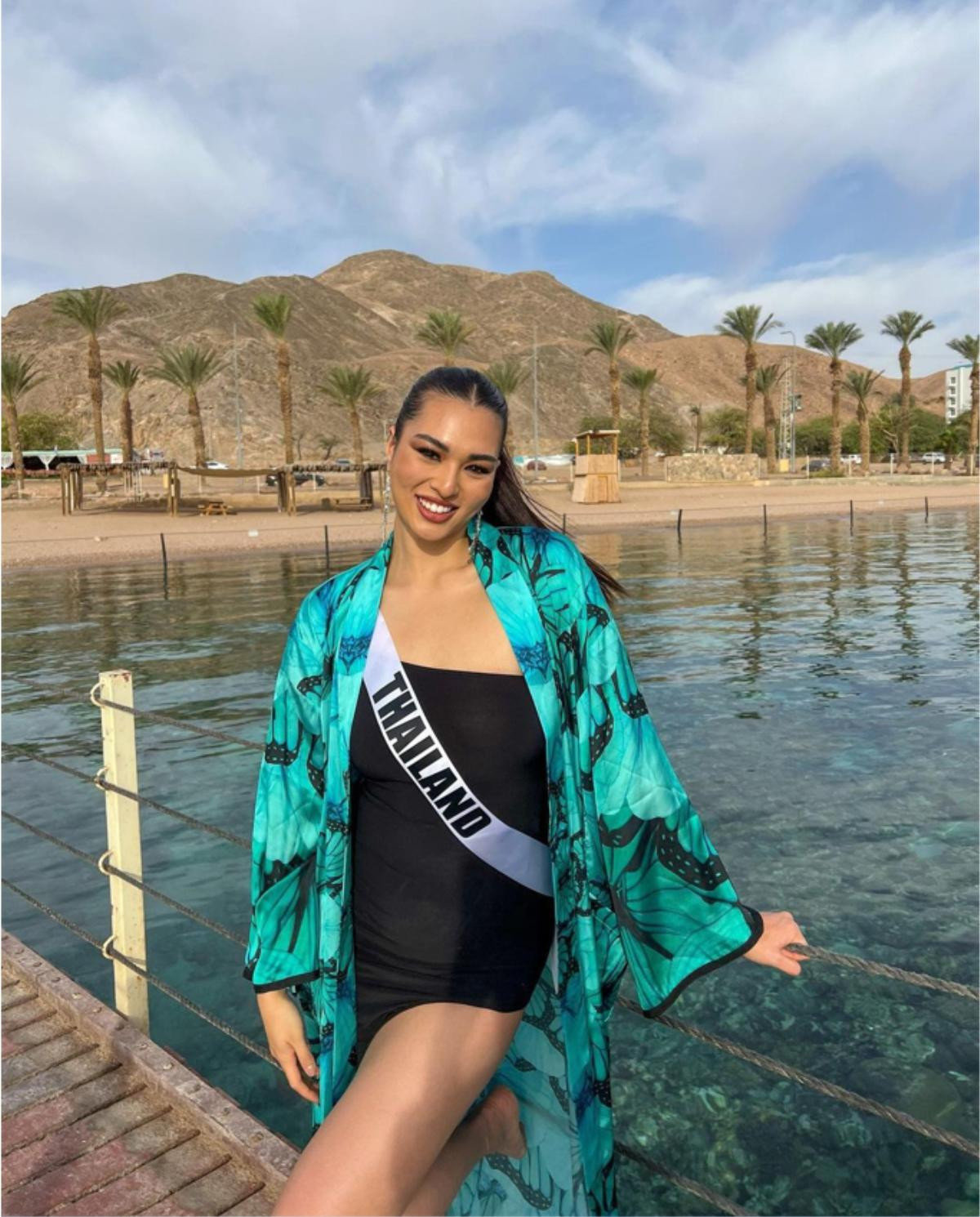 Bị chê thừa cân nhưng Miss Universe Thái Lan vẫn tự tin tung ảnh mặc gợi cảm, thần thái ngời ngời Ảnh 1