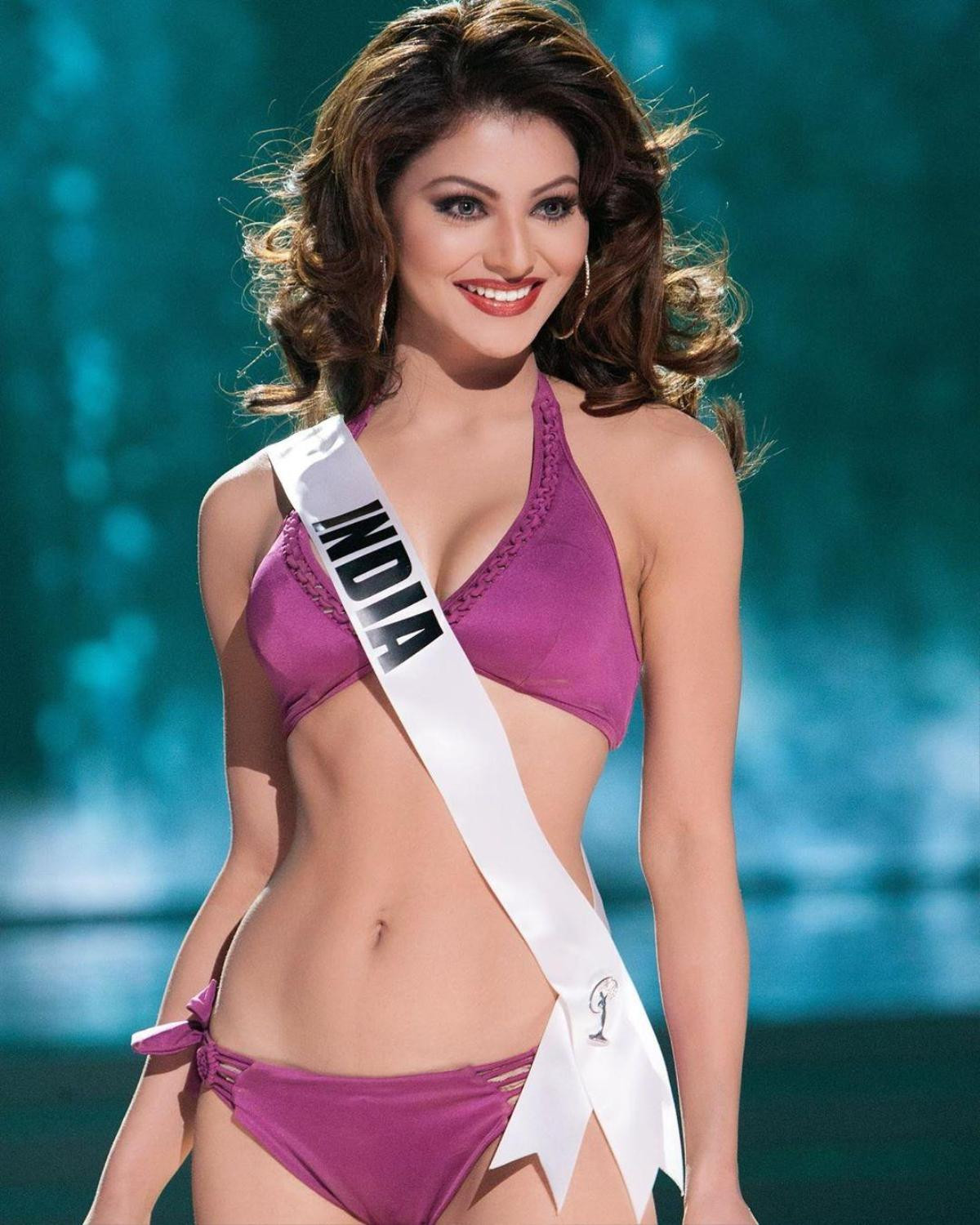 Urvashi Rautela - Hoa hậu Hoàn vũ Ấn Độ ngồi ghế giám khảo Miss Universe hâm mộ Sơn Tùng ra sao? Ảnh 2