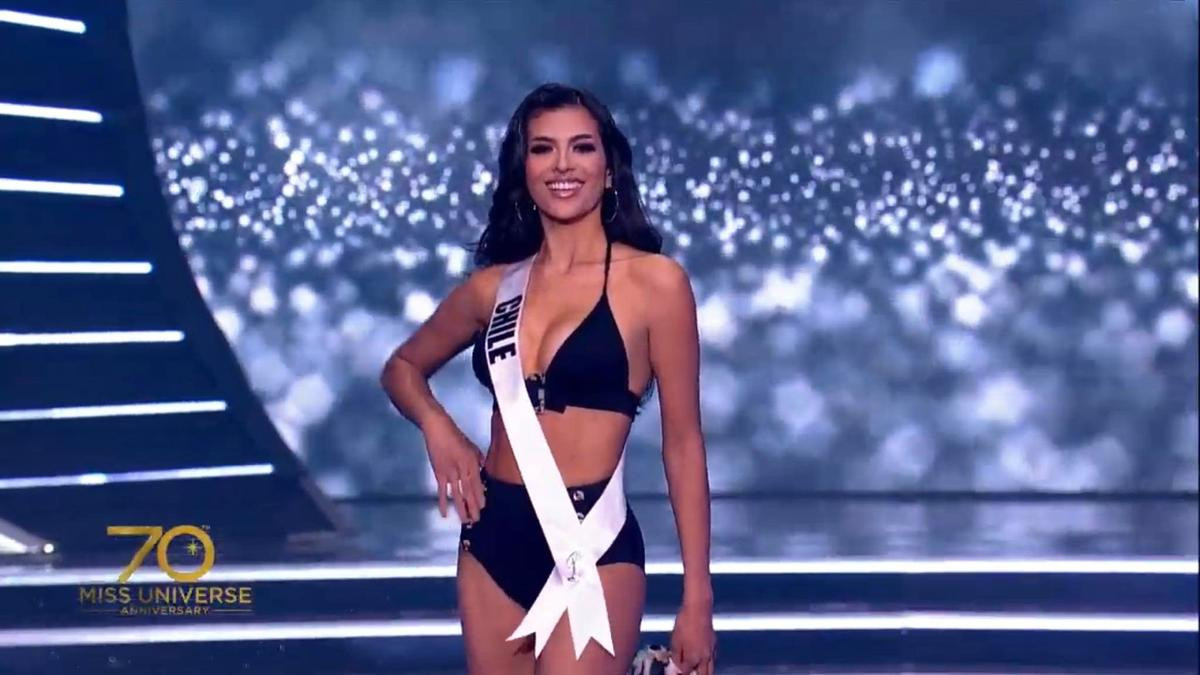 Kim Duyên khoe đường cong bốc lửa, 'đốt cháy' sân khấu Bán kết Miss Universe 2021 Ảnh 17