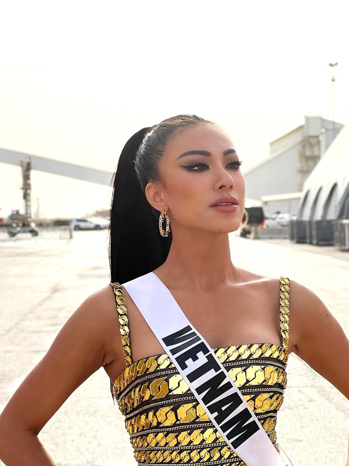 Kim Duyên được réo gọi vào bảng xếp hạng phong thần 11 chiến binh mạnh nhất Miss Universe Ảnh 5