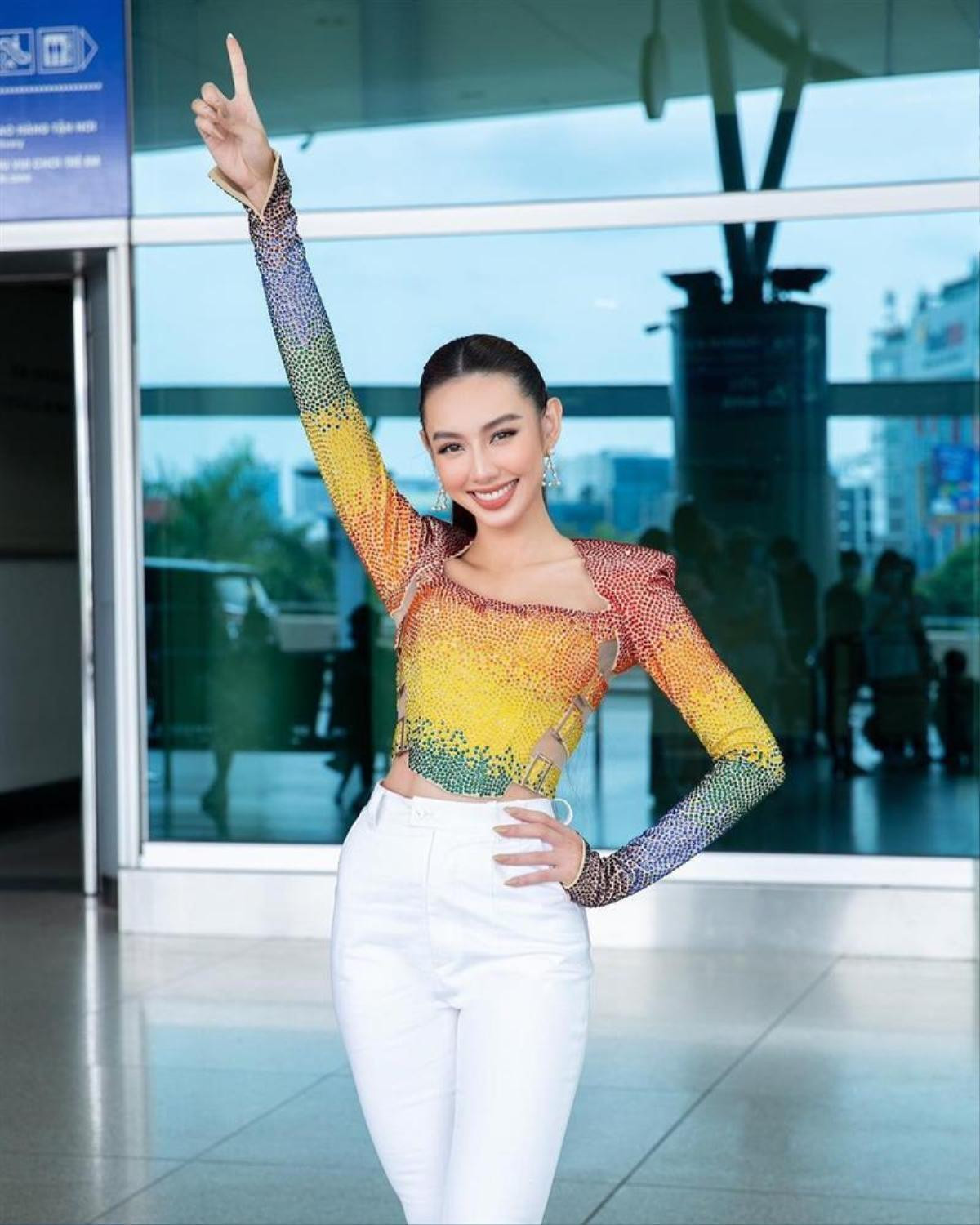 Miss Grand Thùy Tiên bị fan phát hiện dùng một món đồ giả xuyên suốt hành trình chinh phục vương miện Ảnh 3