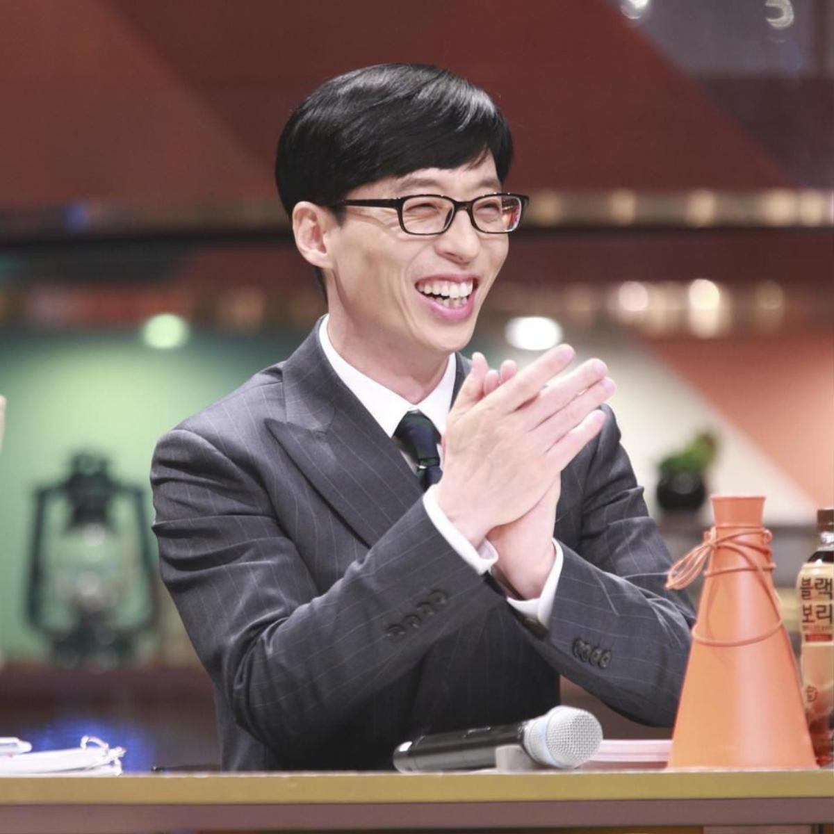 'MC quốc dân' Yoo Jae Suk xác nhận dương tính với COVID-19, huỷ hàng loạt lịch trình Ảnh 3