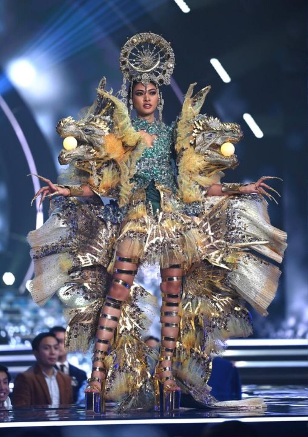 Top 5 Miss Universe 2021 - người đẹp Philippines được trao huân chương, đón tiếp trang trọng khi về nước Ảnh 11