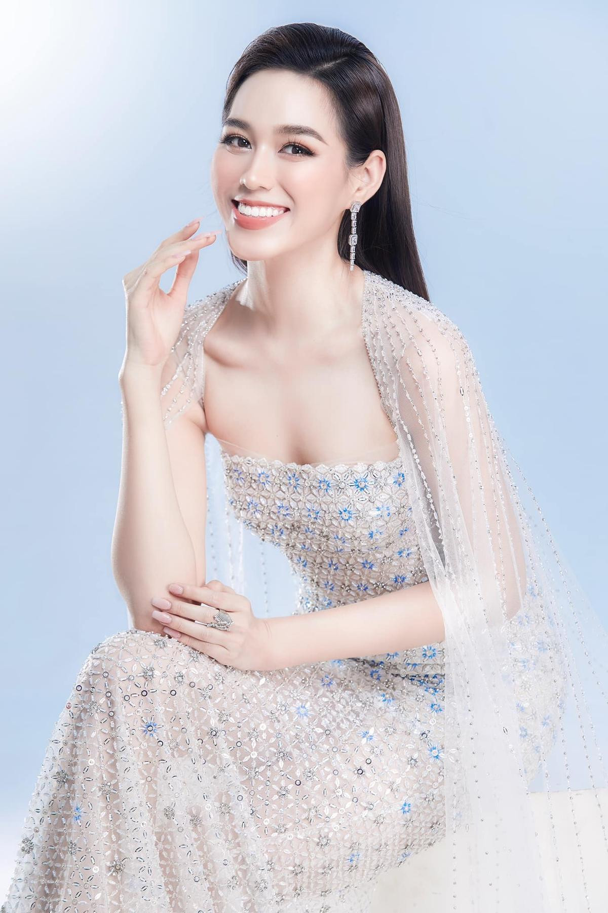 Đương kim Miss World 2019 tiếp tục thống trị ngai vị với nhiệm kì dài nhất lịch sử: 2 năm 3 tháng Ảnh 9